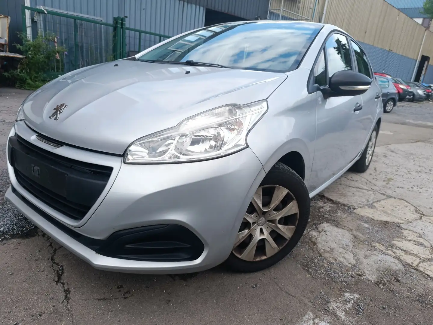 Peugeot 208 AFFAIRE 1.0 PURETECH 68 BVM5 Bruit de la chaîne - 1