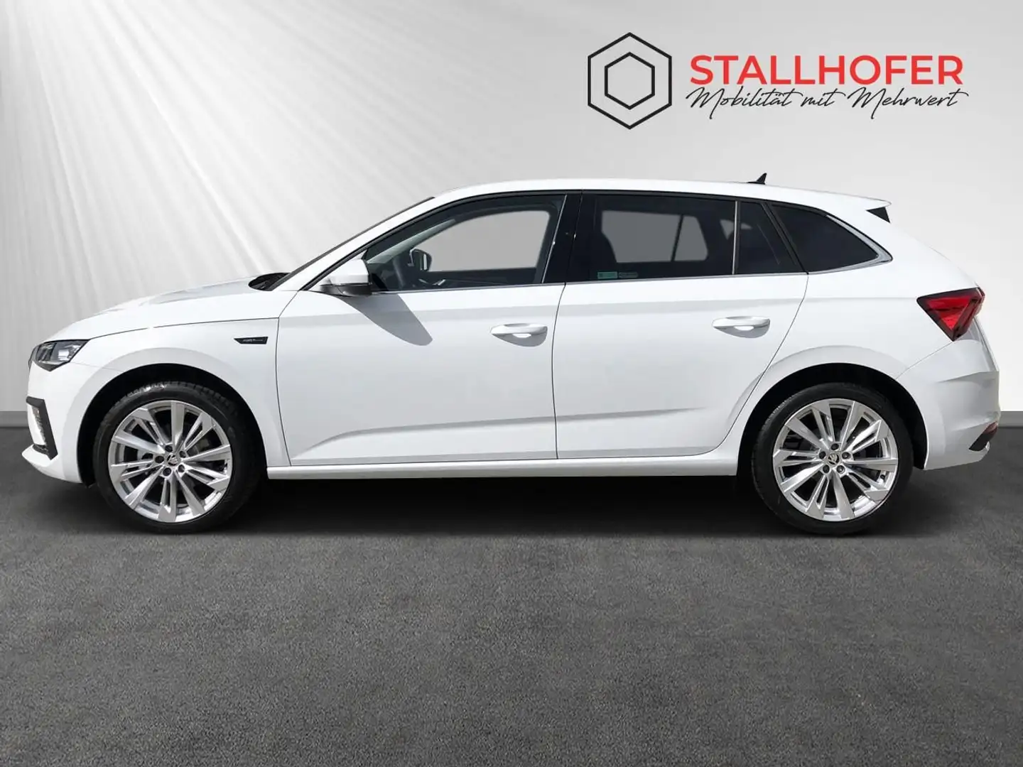 Skoda Scala MATRIX-LED SideAssist Kamera 18ALU SHZ PDC Weiß - 2