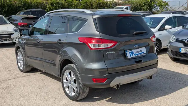 Ford Kuga view 4