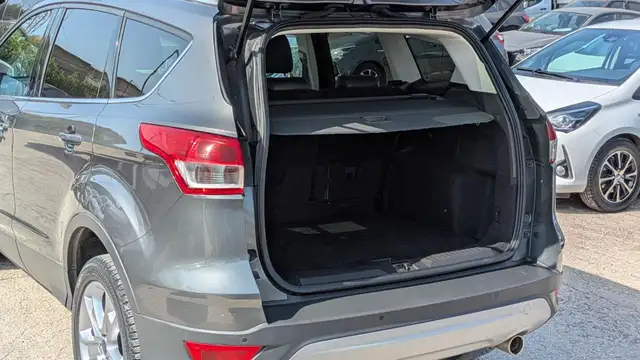 Ford Kuga view 12