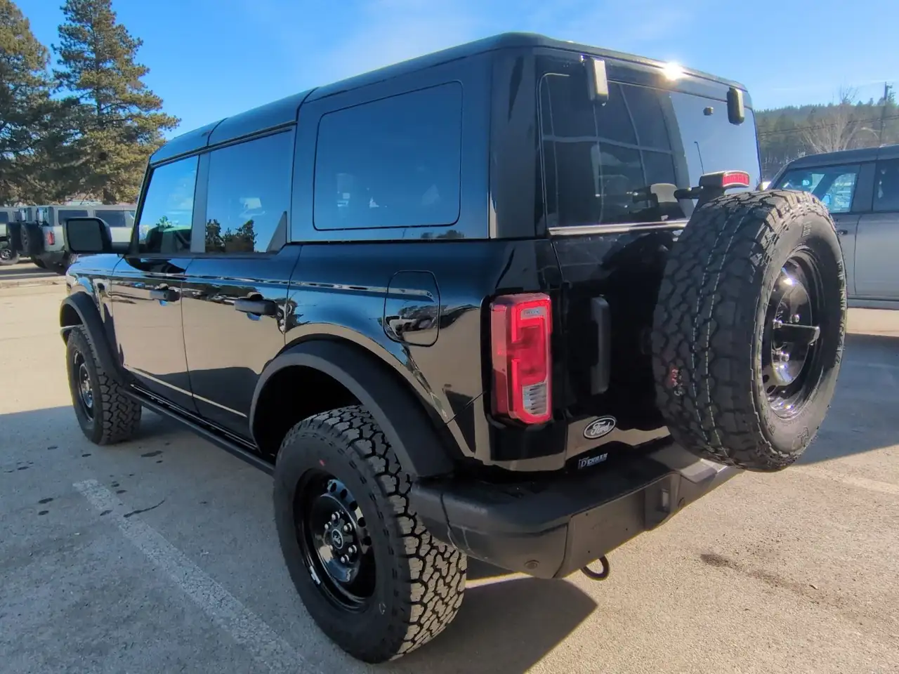 Ford Bronco снимка Ford Bronco