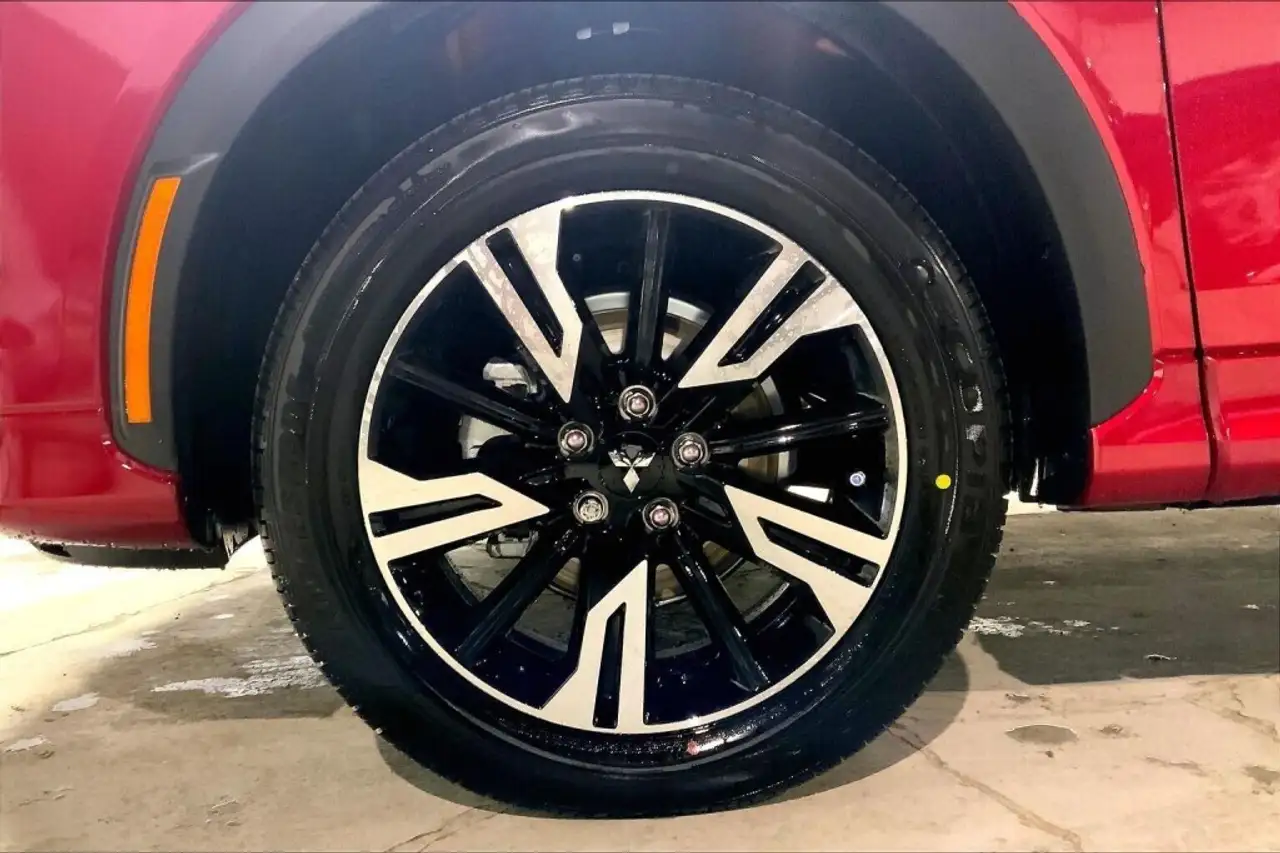 Mitsubishi Eclipse Cross fotografie Mitsubishi Eclipse Cross
