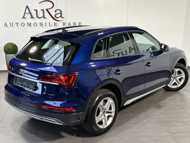 Audi Q5 view 5