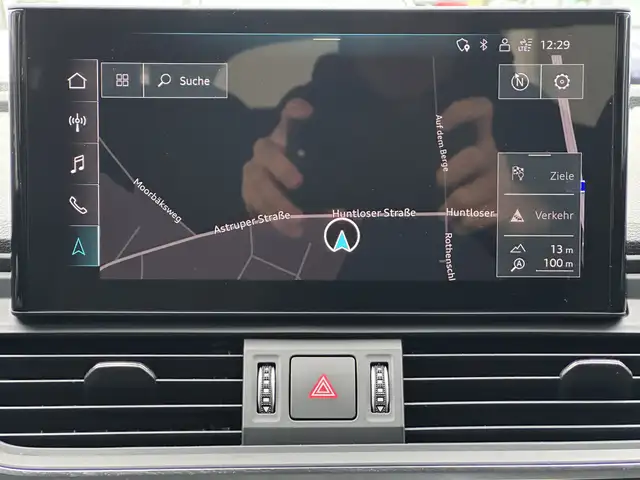 Audi Q5 view 14