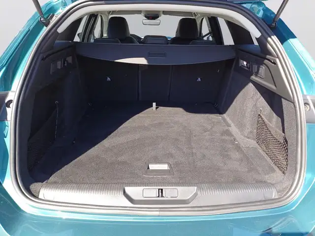 Peugeot 308 view 7