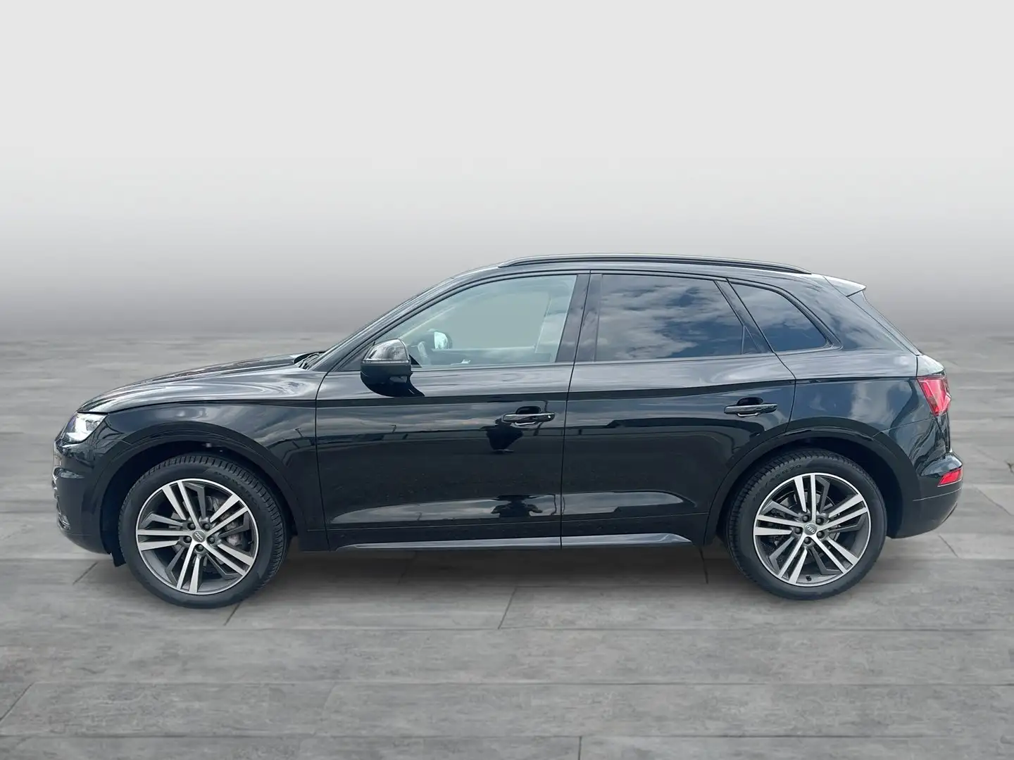 Audi Q5 45 TDI quattro Design Schwarz - 2