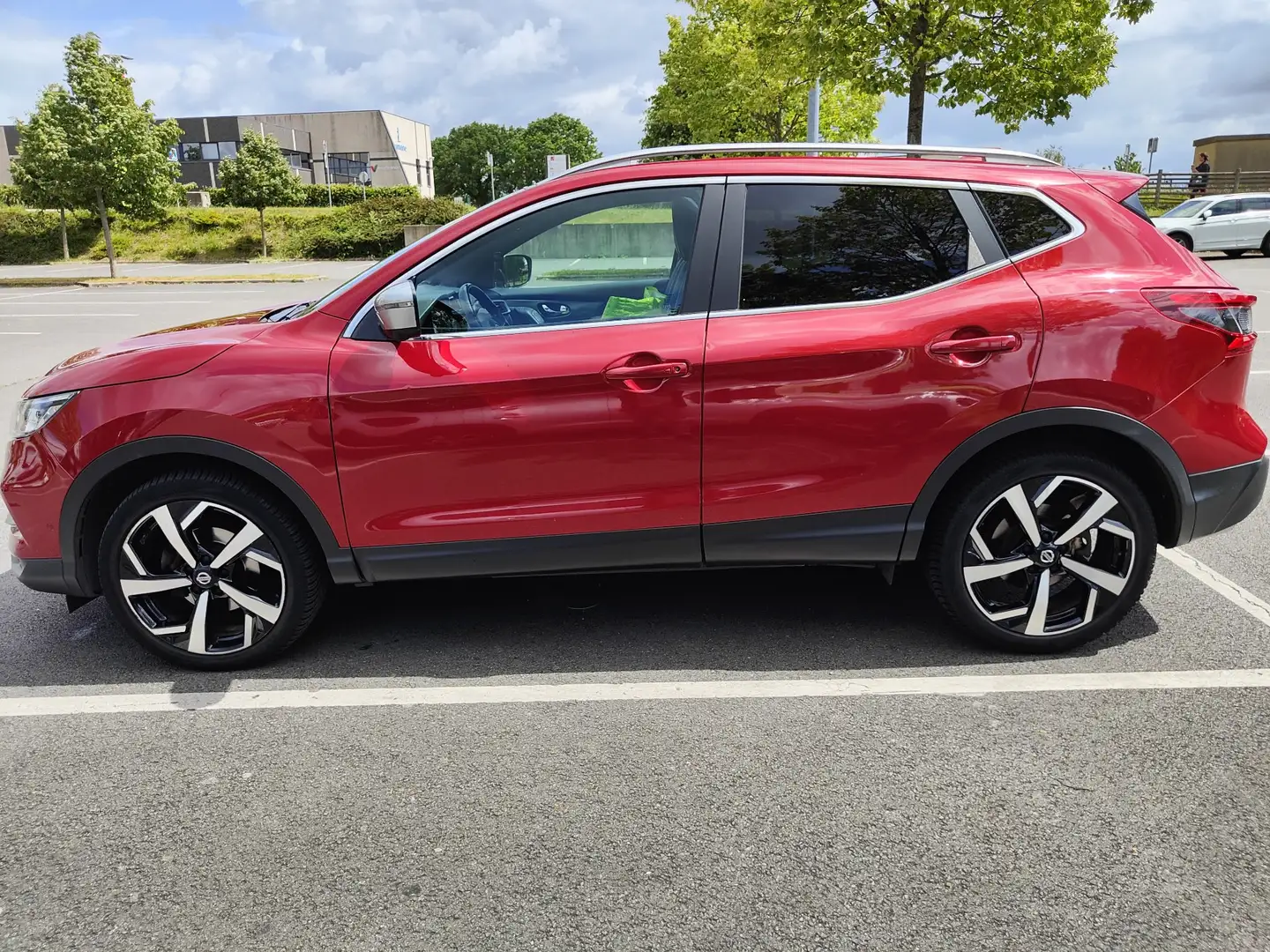 Nissan Qashqai 1.6 DIG-T 163 Tekna+ - 1
