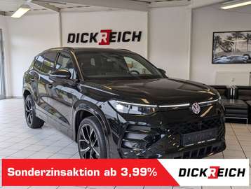 2.0TDI 4M R-Line Launch Pano Black AHK 20