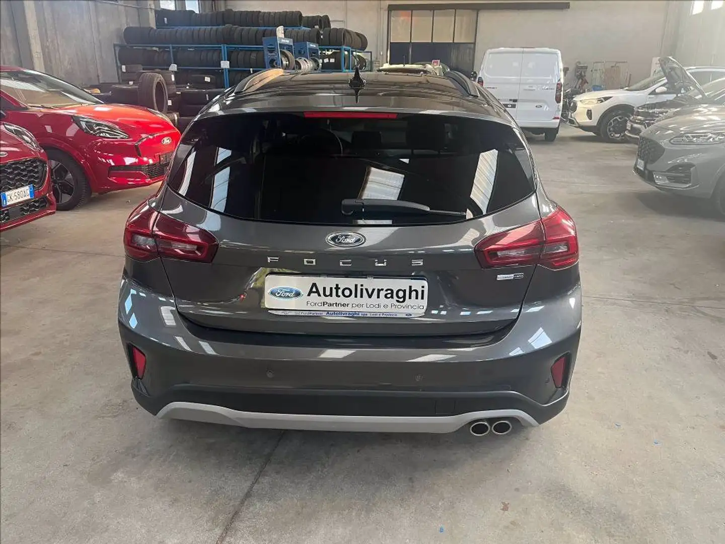 Ford Focus Active 1.0 ecoboost h Style 125cv Grigio - 2