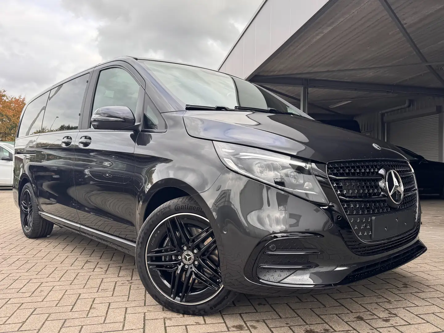 Mercedes-Benz V 300 Lichte Vracht/83.900+BTW/4x4/pano dak /luchtvering Gris - 1