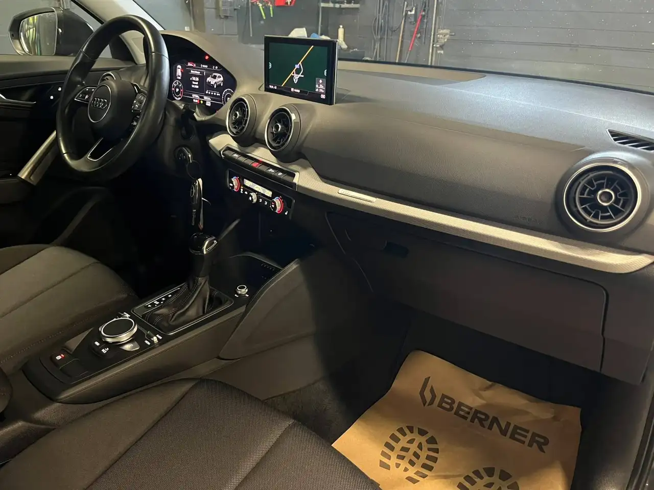 Audi Q2 **DESIGN** BOITE AUTO** 12 MOIS DE GARANTIE, миниатюра 12