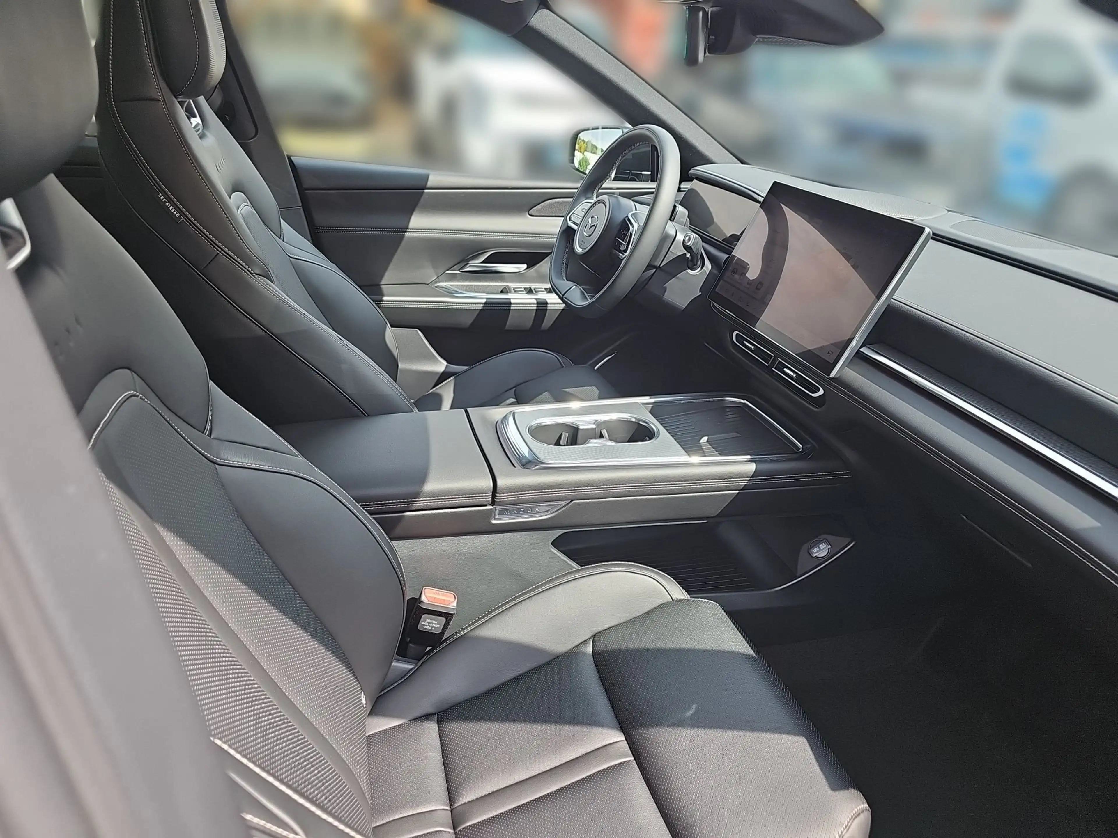 Mazda 6 e EV W Takumi LED Navi PDC Pano Schiebed. LM — photo 15