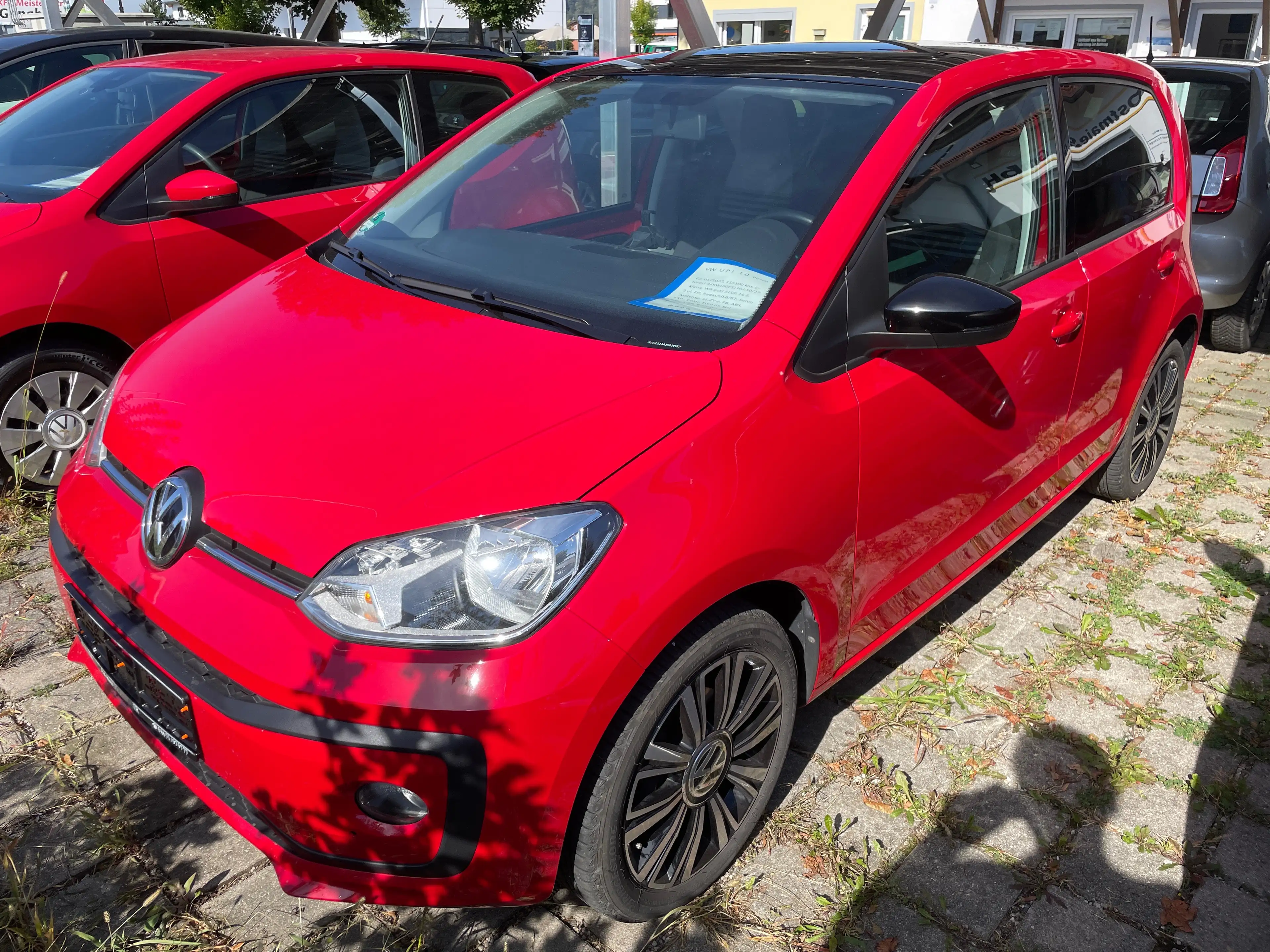 Volkswagen up! Alu 16“, Schwarzes Dach