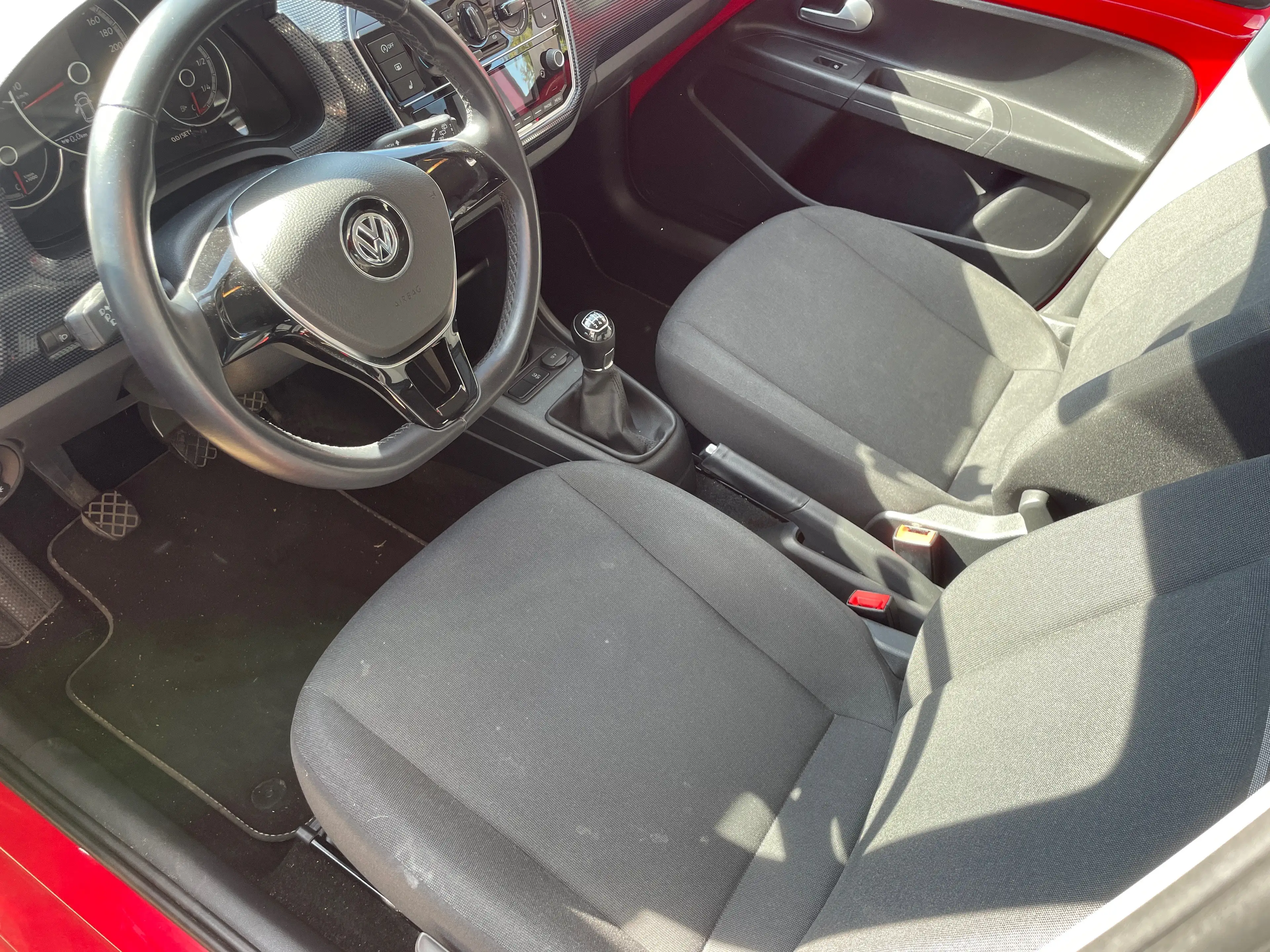 Volkswagen up! Alu 16“, Schwarzes Dach — photo 12