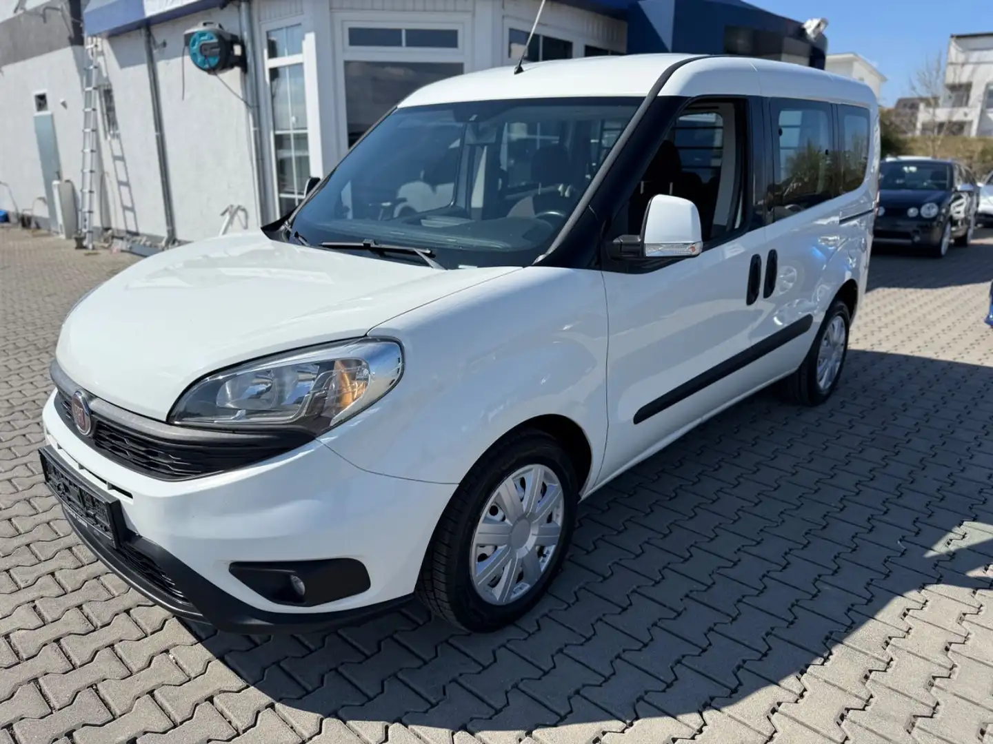 Fiat Doblo ** 5 Sitzer ** KM STAND 87738 ! ** TüV NEU Weiß - 2