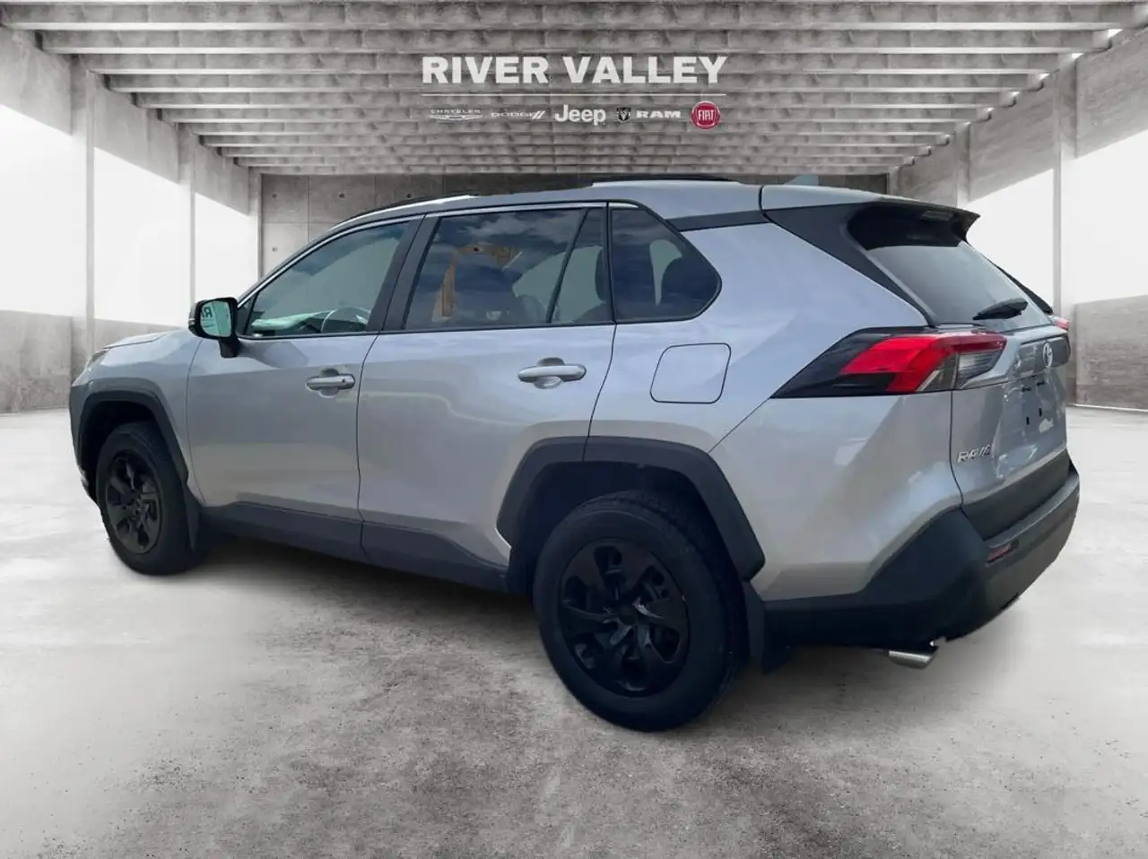 Toyota RAV 4 снимка Toyota RAV 4