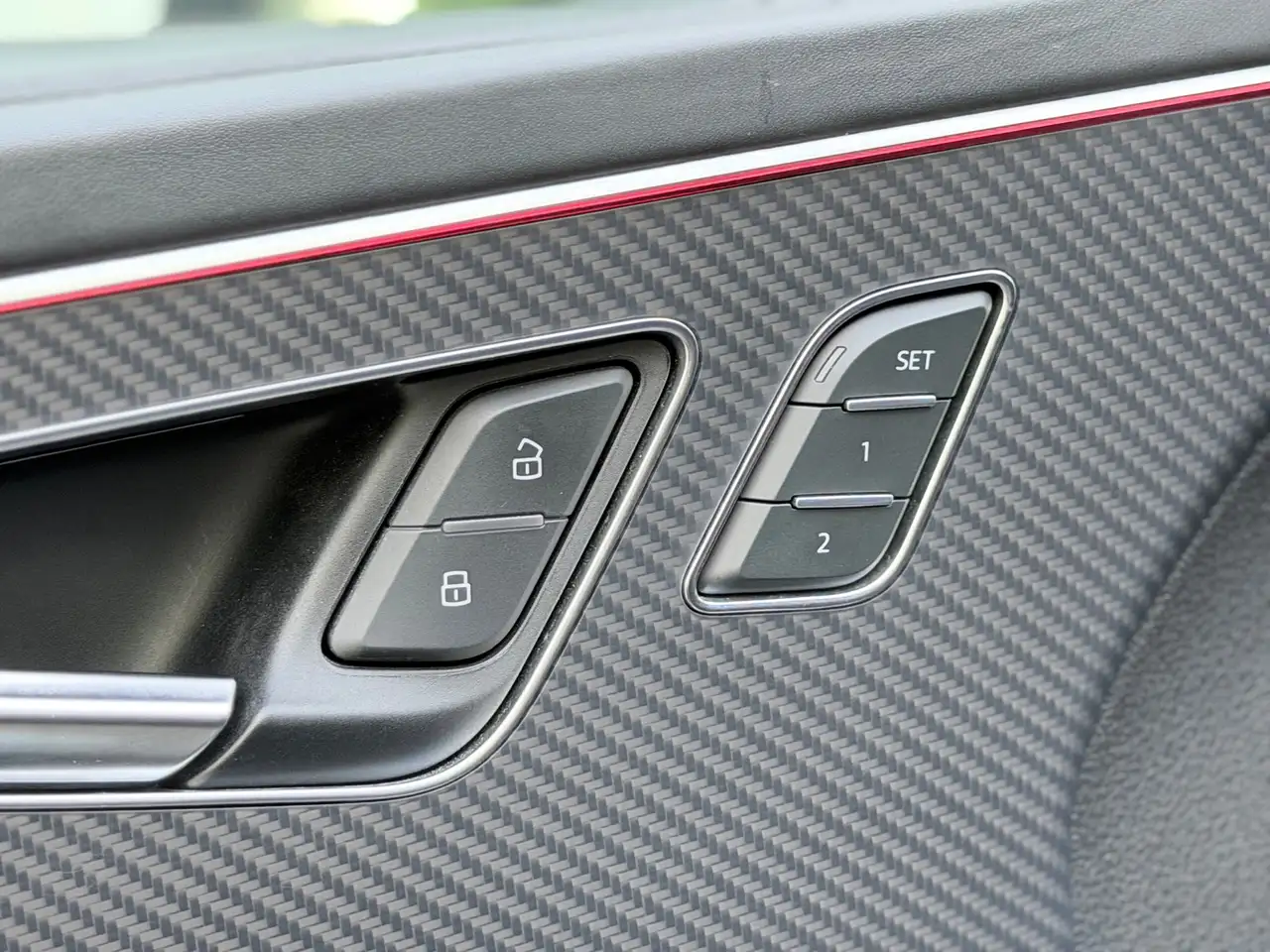 Audi RS Q8 RSQ8 4.0 TFSI quattro Carbon/Keramisch/HuD, миниатюра 23