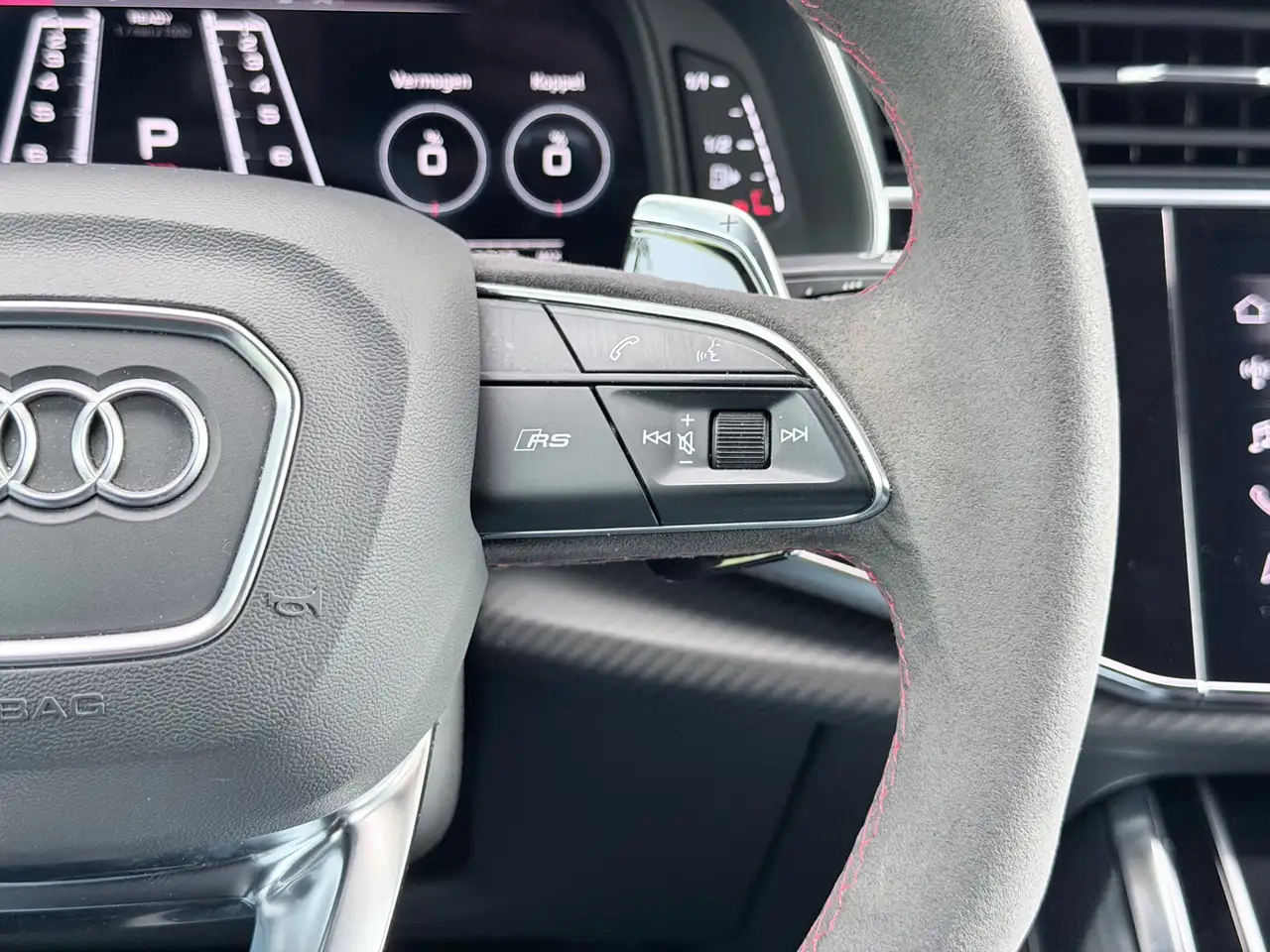 Audi RS Q8 RSQ8 4.0 TFSI quattro Carbon/Keramisch/HuD, миниатюра 29