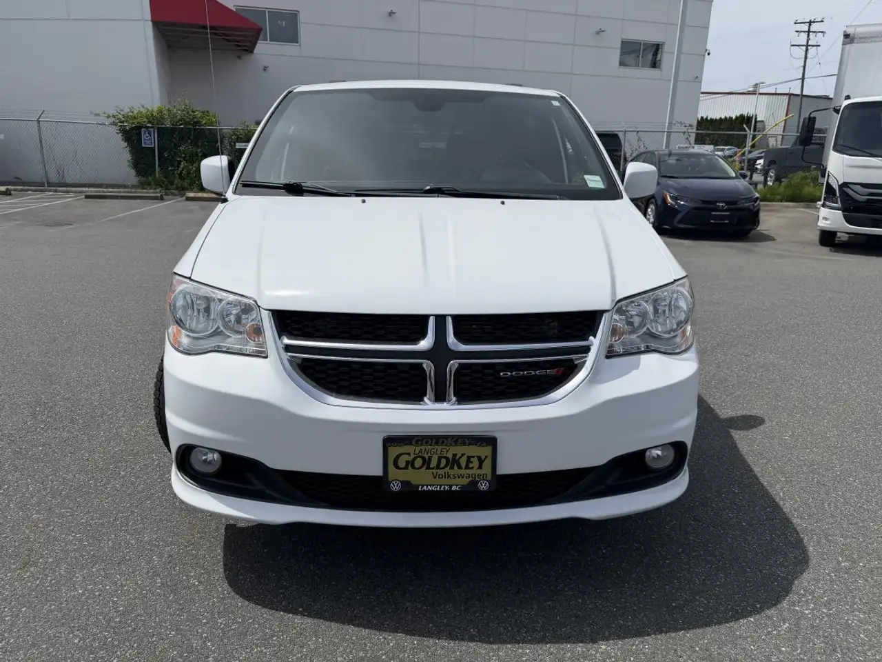 Dodge Grand Caravan снимка Dodge Grand Caravan