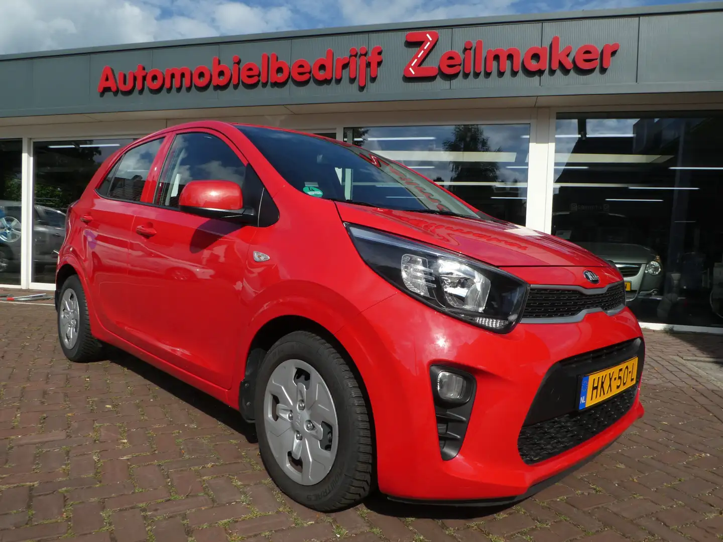 Kia Picanto 1.0 67 pk / 49 kW Automaat 5 Deurs, Airco, Elektri Rood - 1