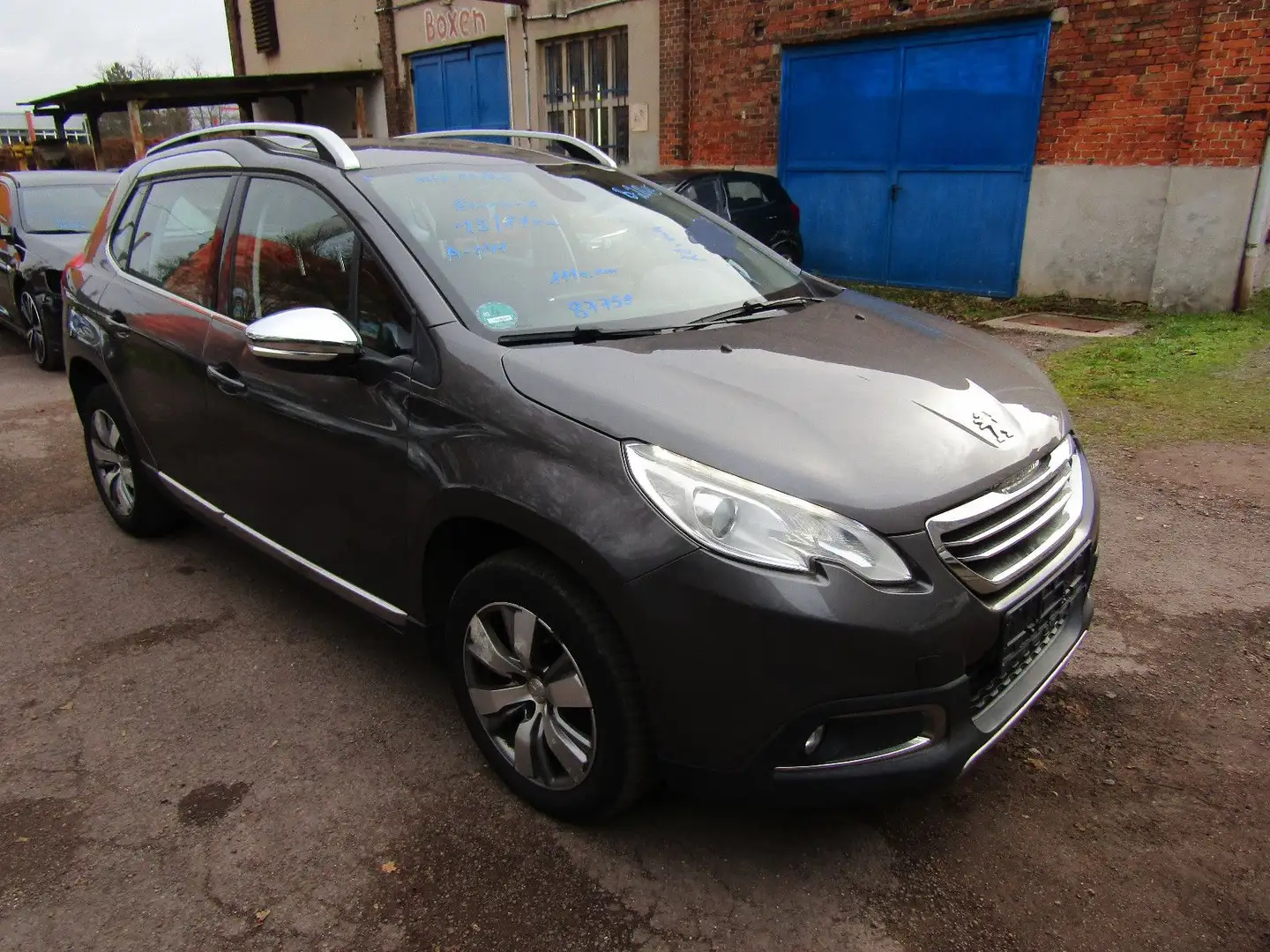 Peugeot 2008 Allure - 2