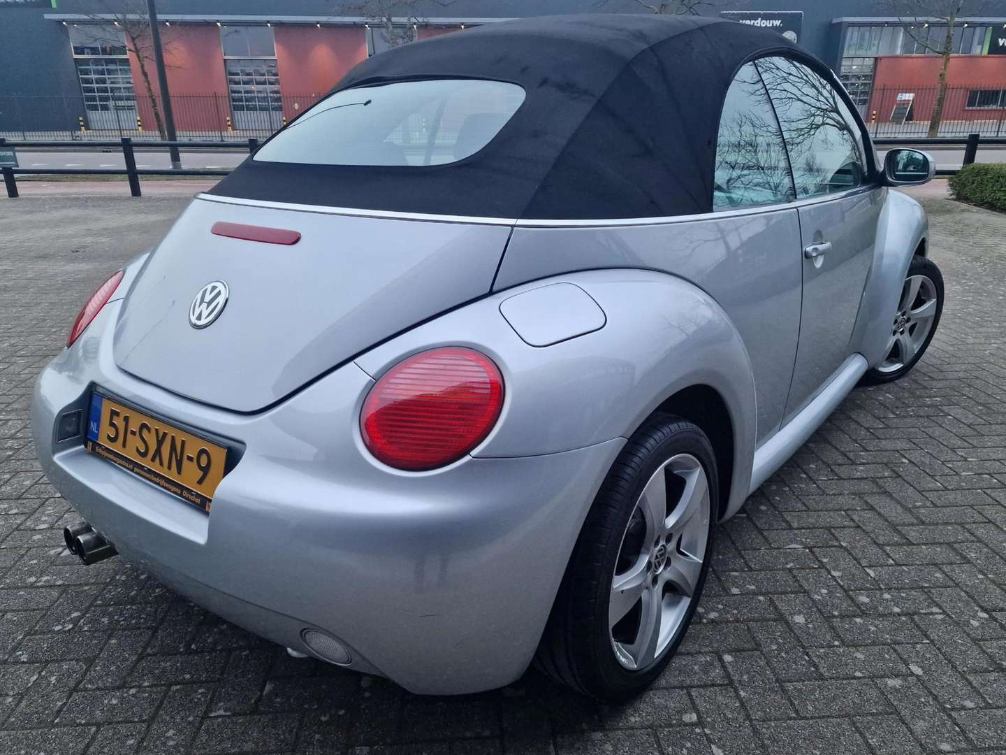 Volkswagen New Beetle afbeelding 11
