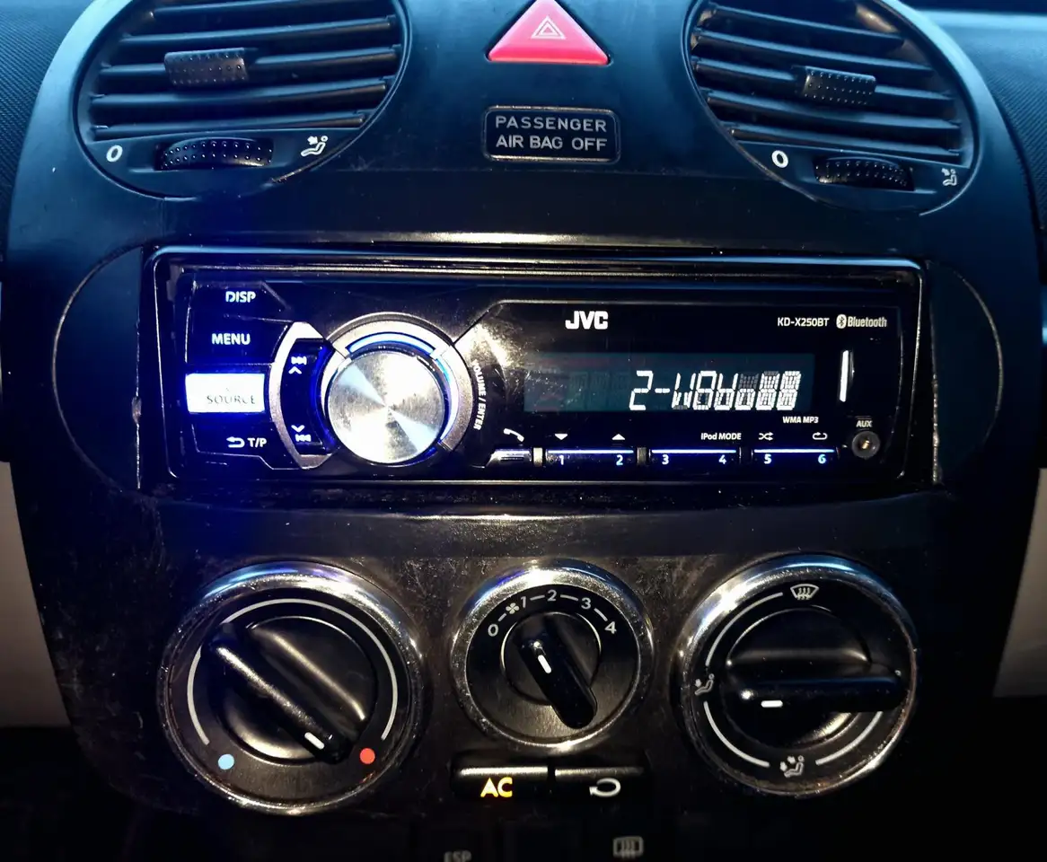 Volkswagen New Beetle afbeelding 25