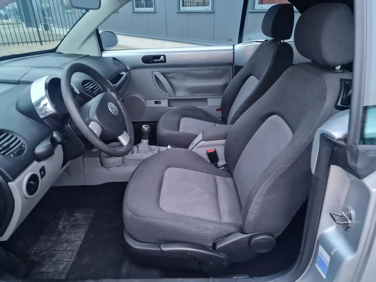 Volkswagen New Beetle afbeelding 5