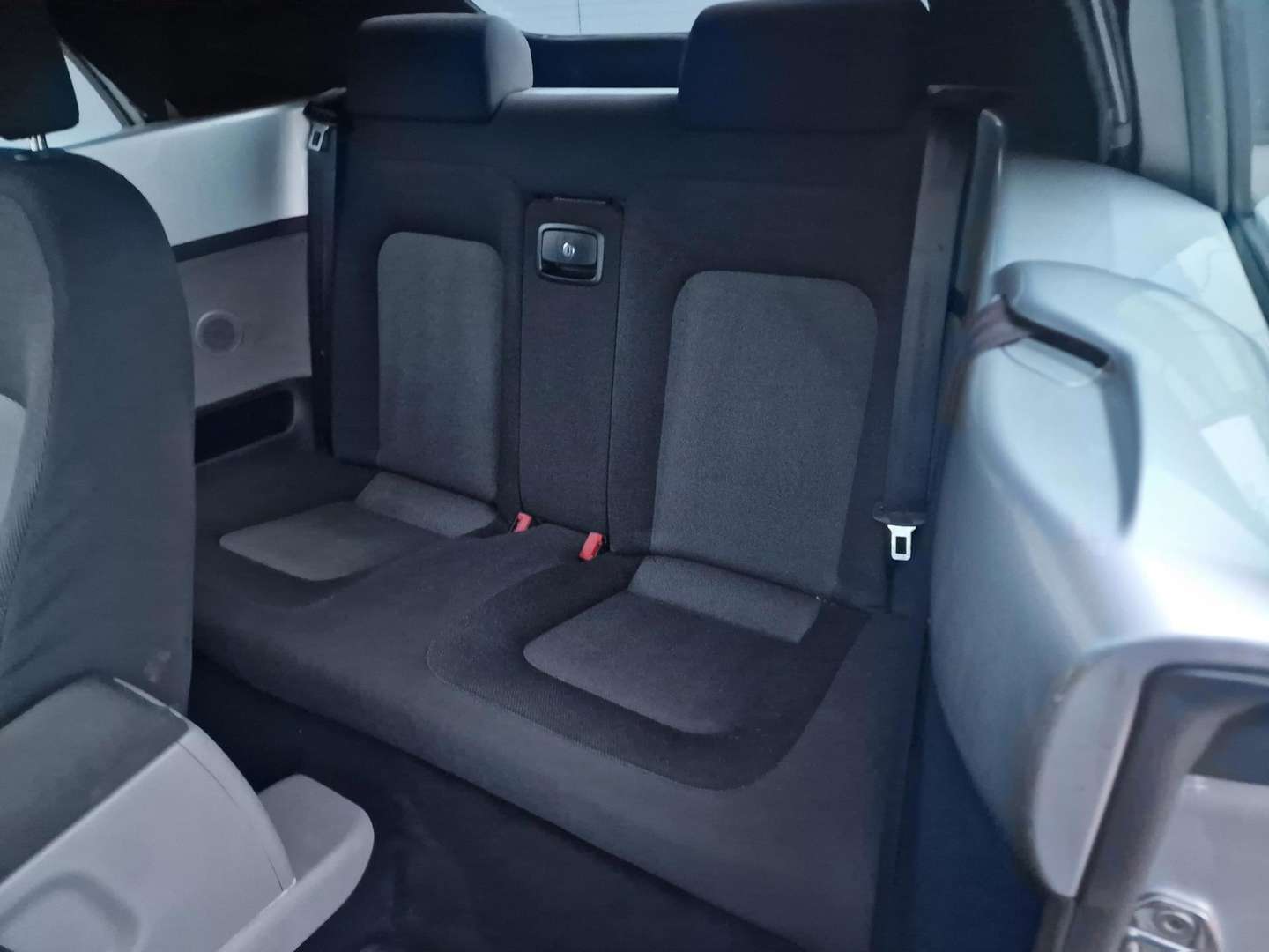 Volkswagen New Beetle afbeelding 8