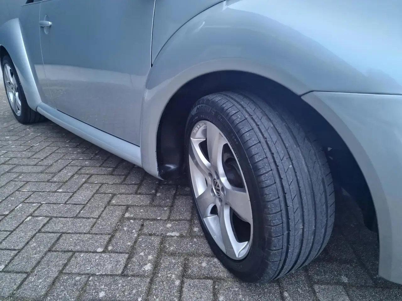 Volkswagen New Beetle afbeelding 18