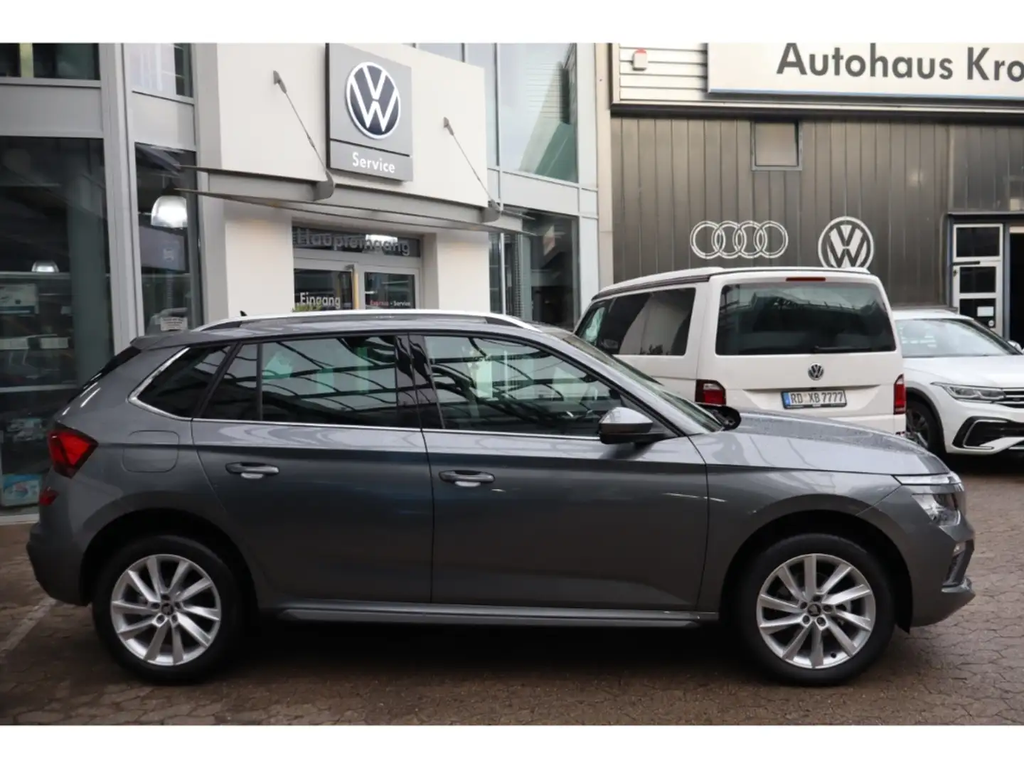 Skoda Kamiq 1.5 TSI Selection AHK 17 Stratos Smartlink Gris - 2