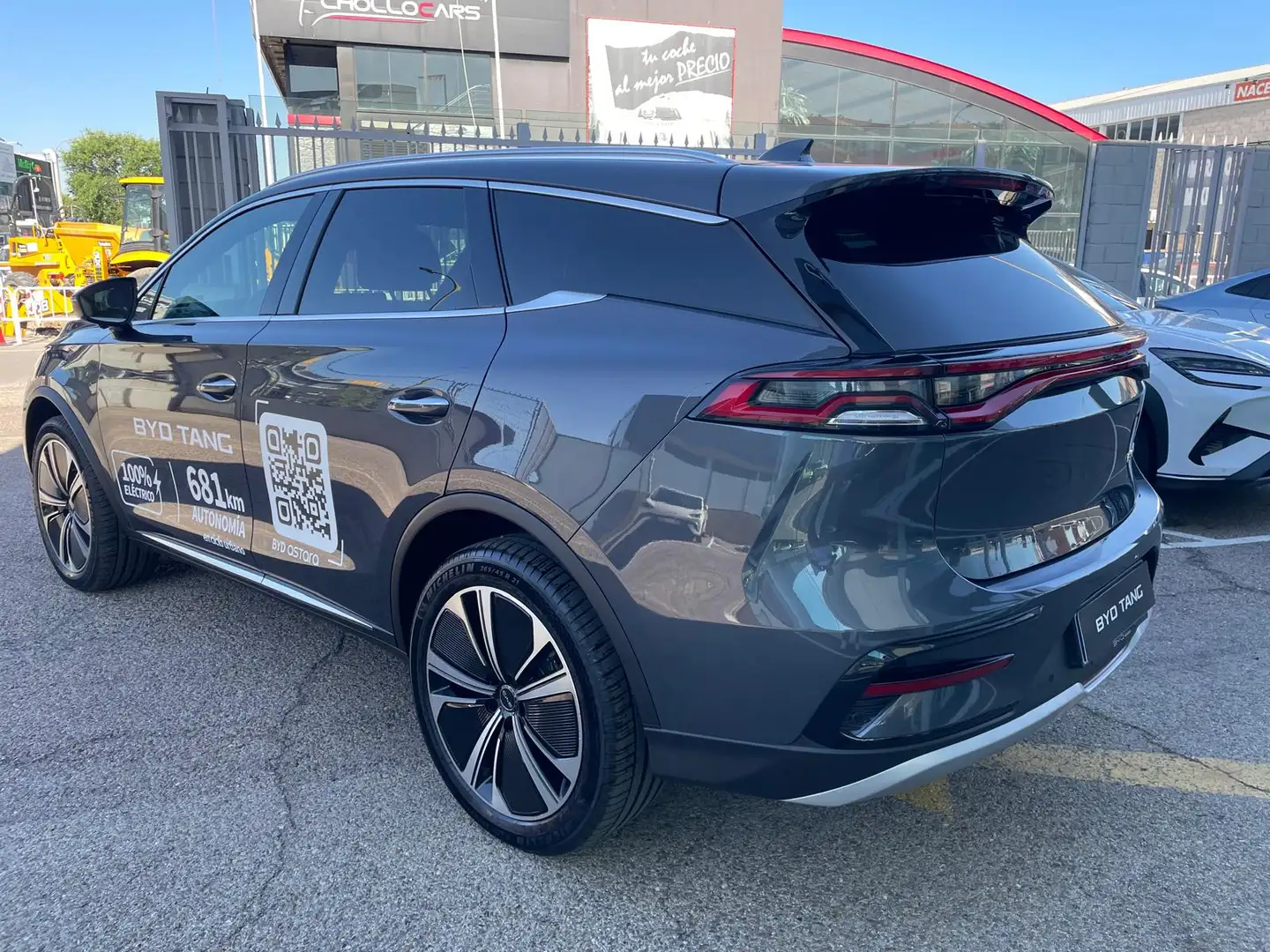 BYD Tang Flagship - 2