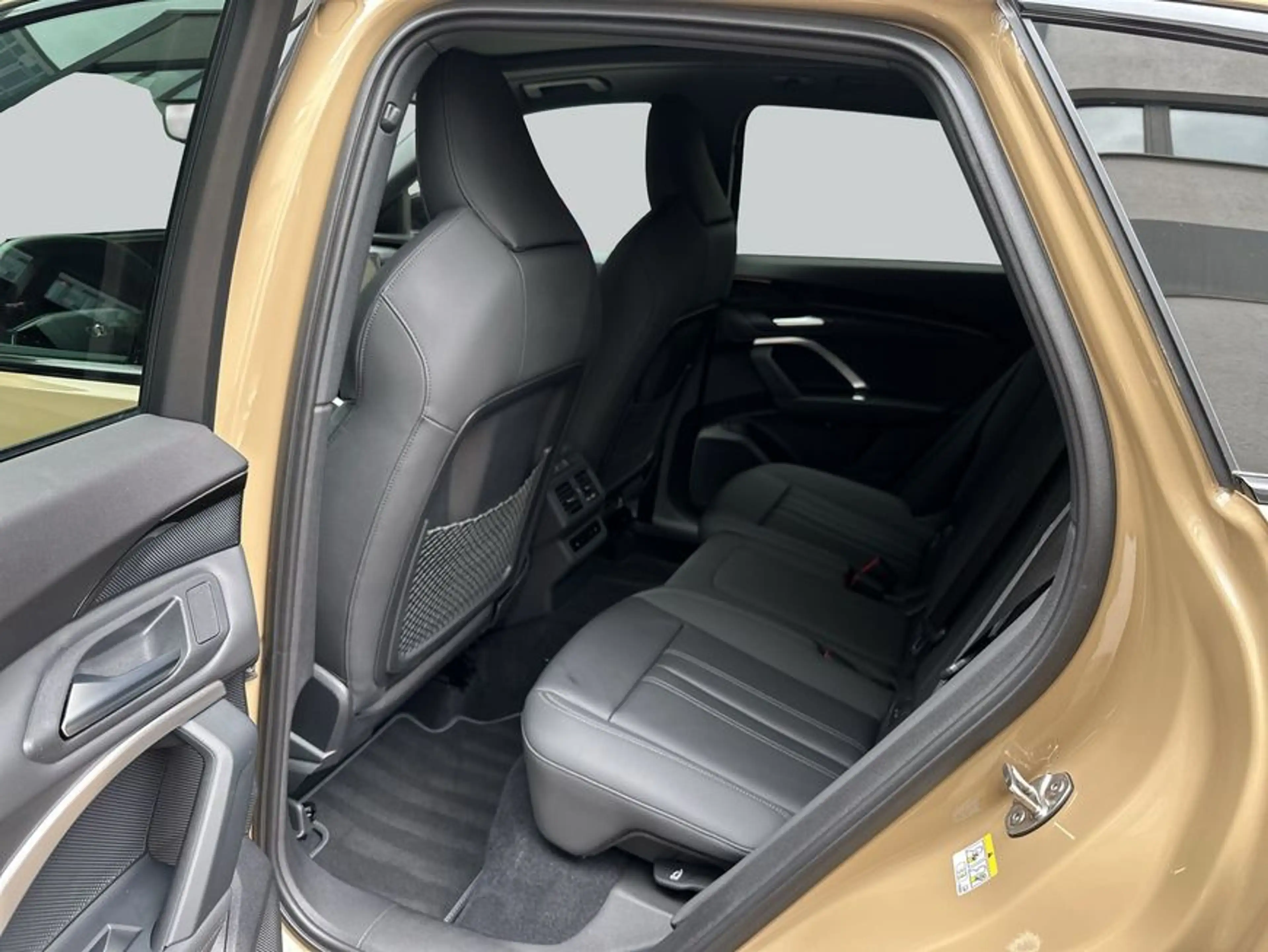 Audi Q5 TFSI S-Line Tech Pro S tronic Pano — photo 11
