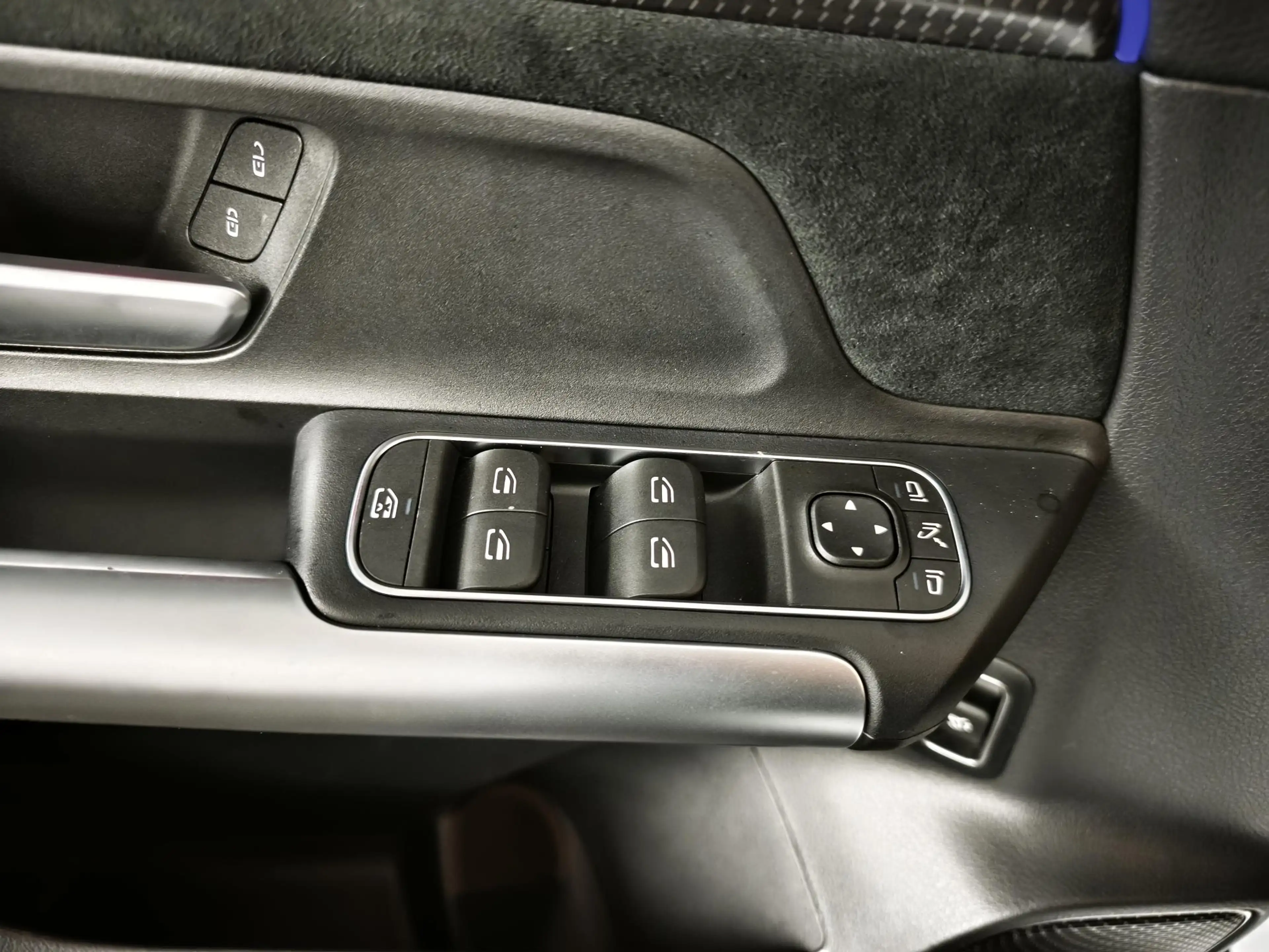 Mercedes-Benz EQA 250 AMG Line 67 kWh | Camera | Keyless Entry | Elektri — photo 19