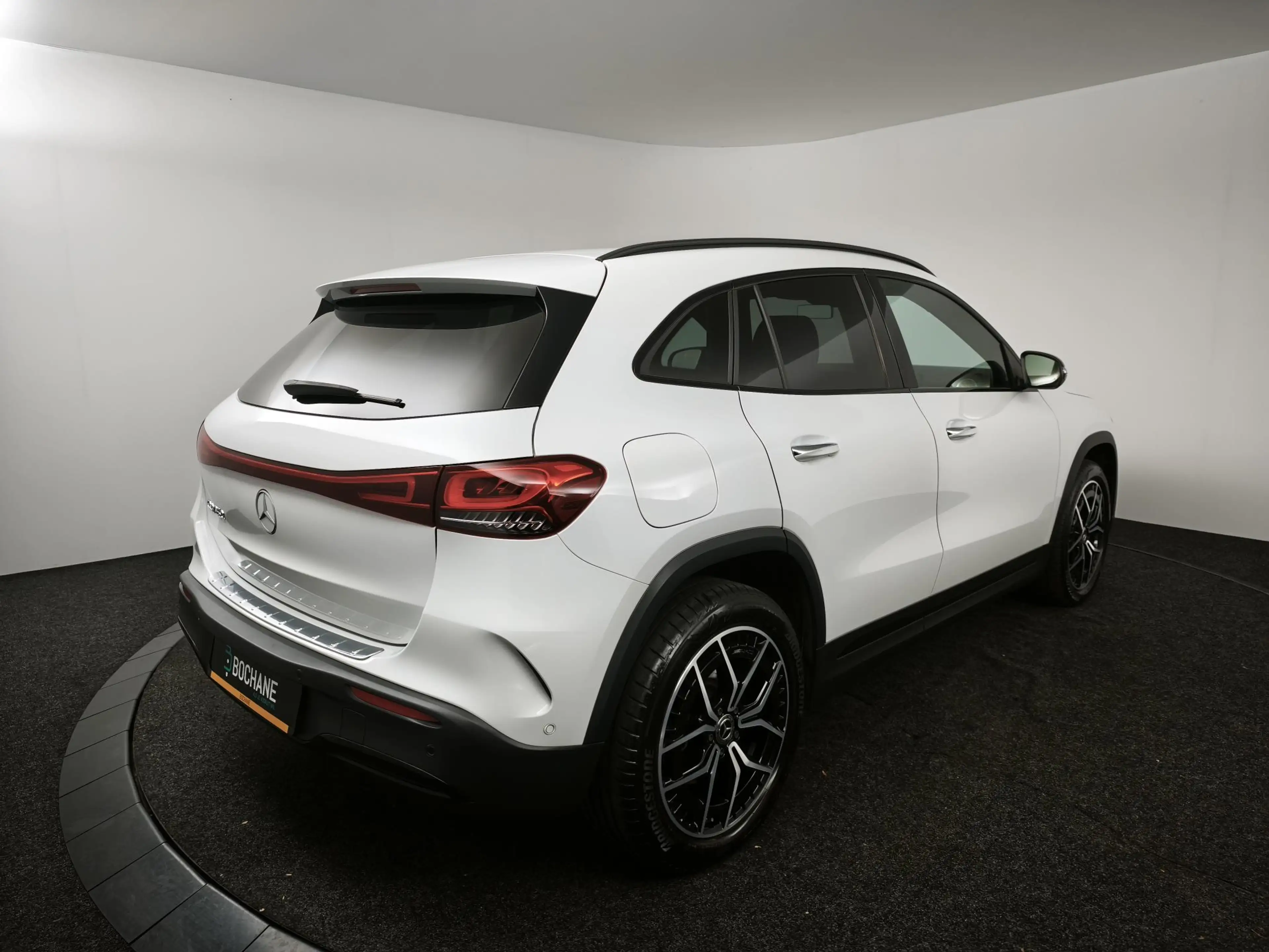 Mercedes-Benz EQA 250 AMG Line 67 kWh | Camera | Keyless Entry | Elektri — photo 2