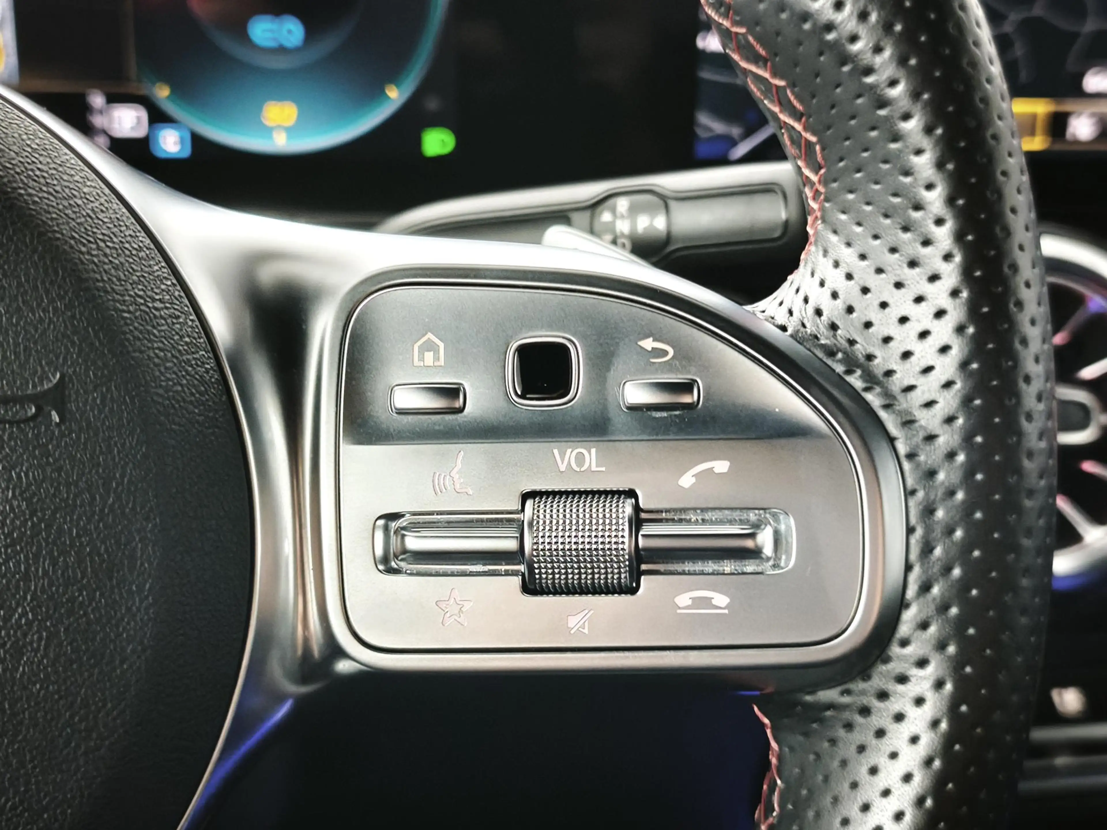 Mercedes-Benz EQA 250 AMG Line 67 kWh | Camera | Keyless Entry | Elektri — photo 23