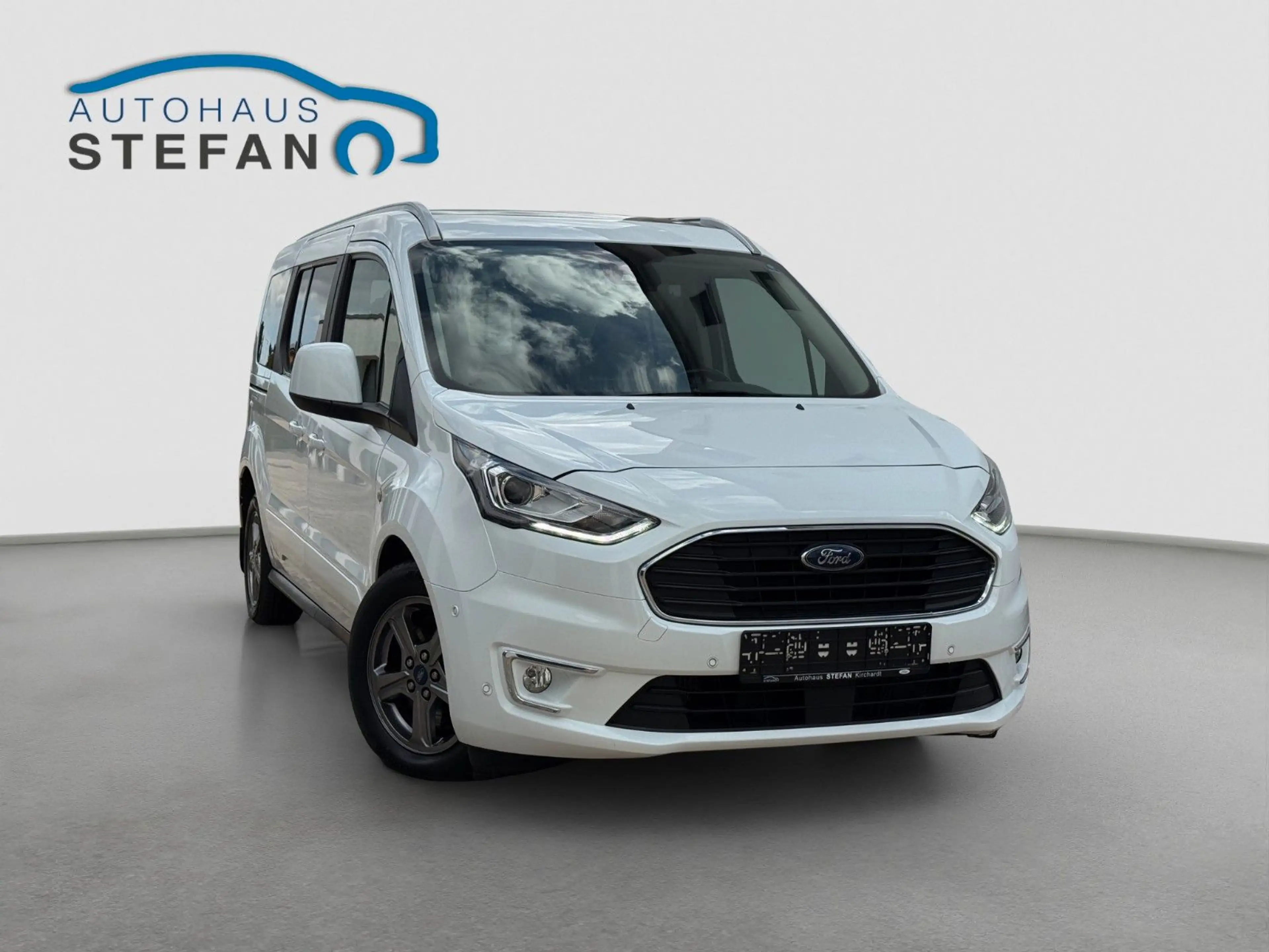 Ford Grand Tourneo Connect Titanium ACC|PANO|7-Sitzer — photo 2