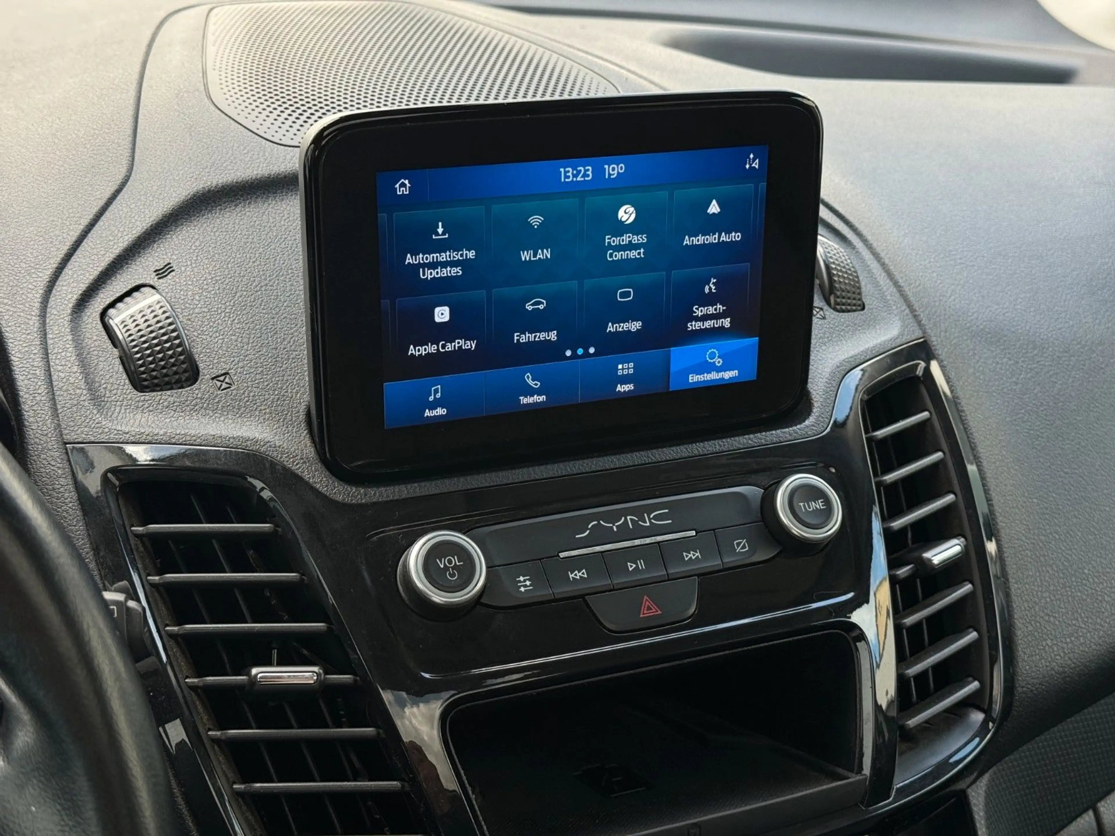 Ford Grand Tourneo Connect Titanium ACC|PANO|7-Sitzer — photo 12
