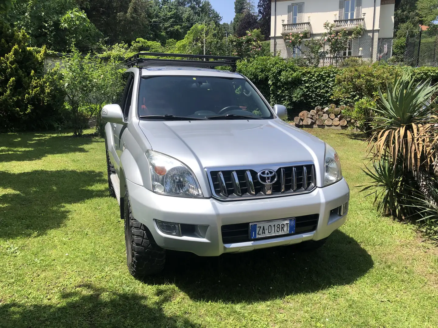 Toyota Land Cruiser Prado Executive - 1