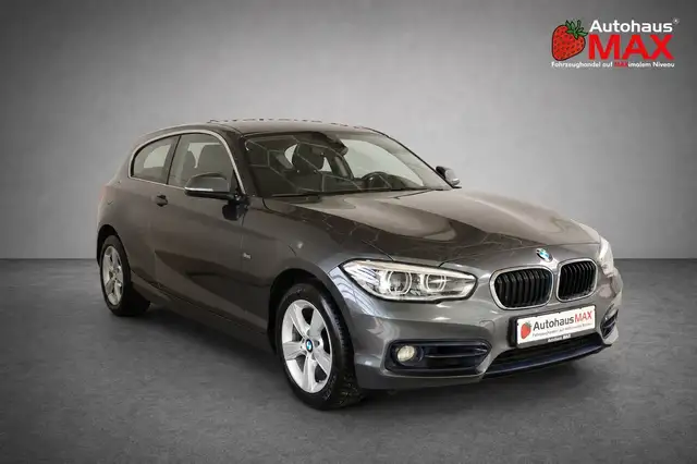 BMW 1 Series view 8