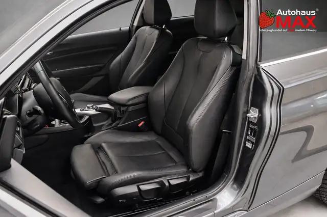 BMW 1 Series view 13