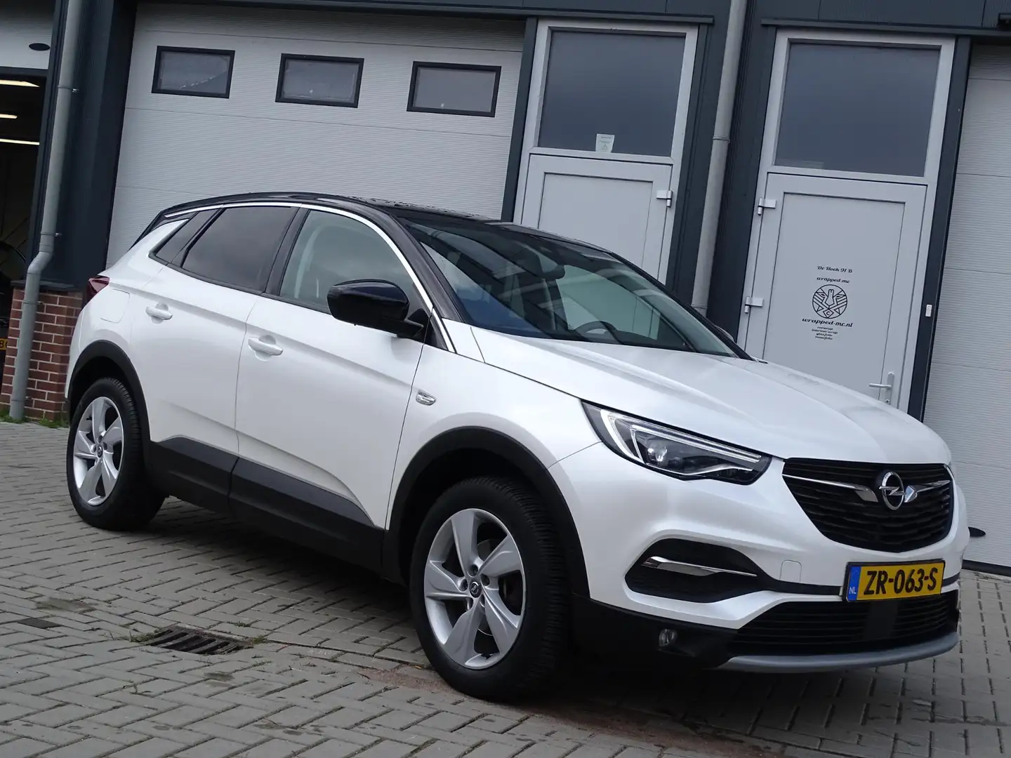 Opel Grandland X 1.2 Turbo 120 Jaar Edition Automaat, Navigatie, Mu Grigio - 2