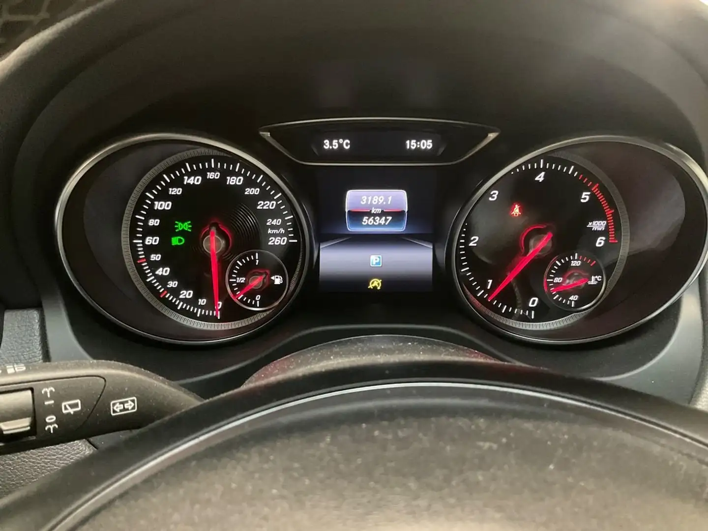 Mercedes-Benz GLA 180 GLA+180+d+Urban Černá - 2
