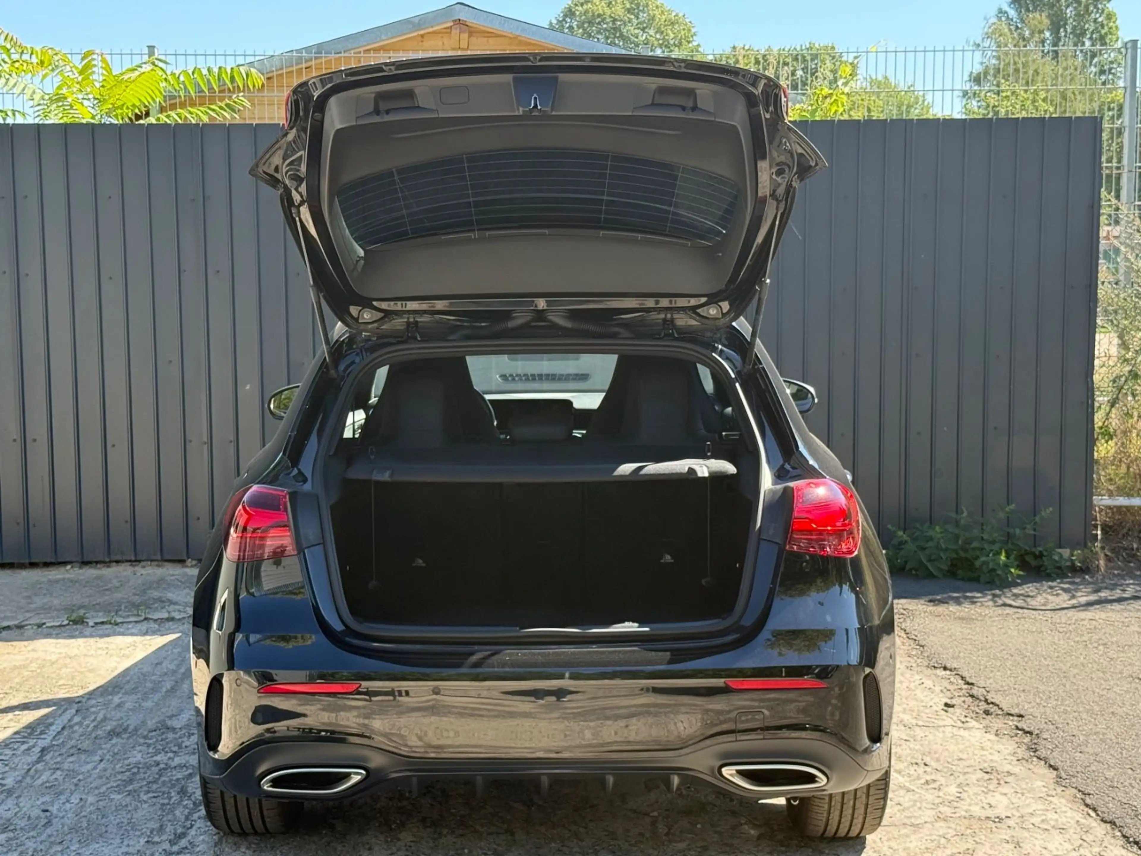 Mercedes-Benz A 200 d AMG/Night/Spur/R.Kamera/Keyless/LED — photo 7