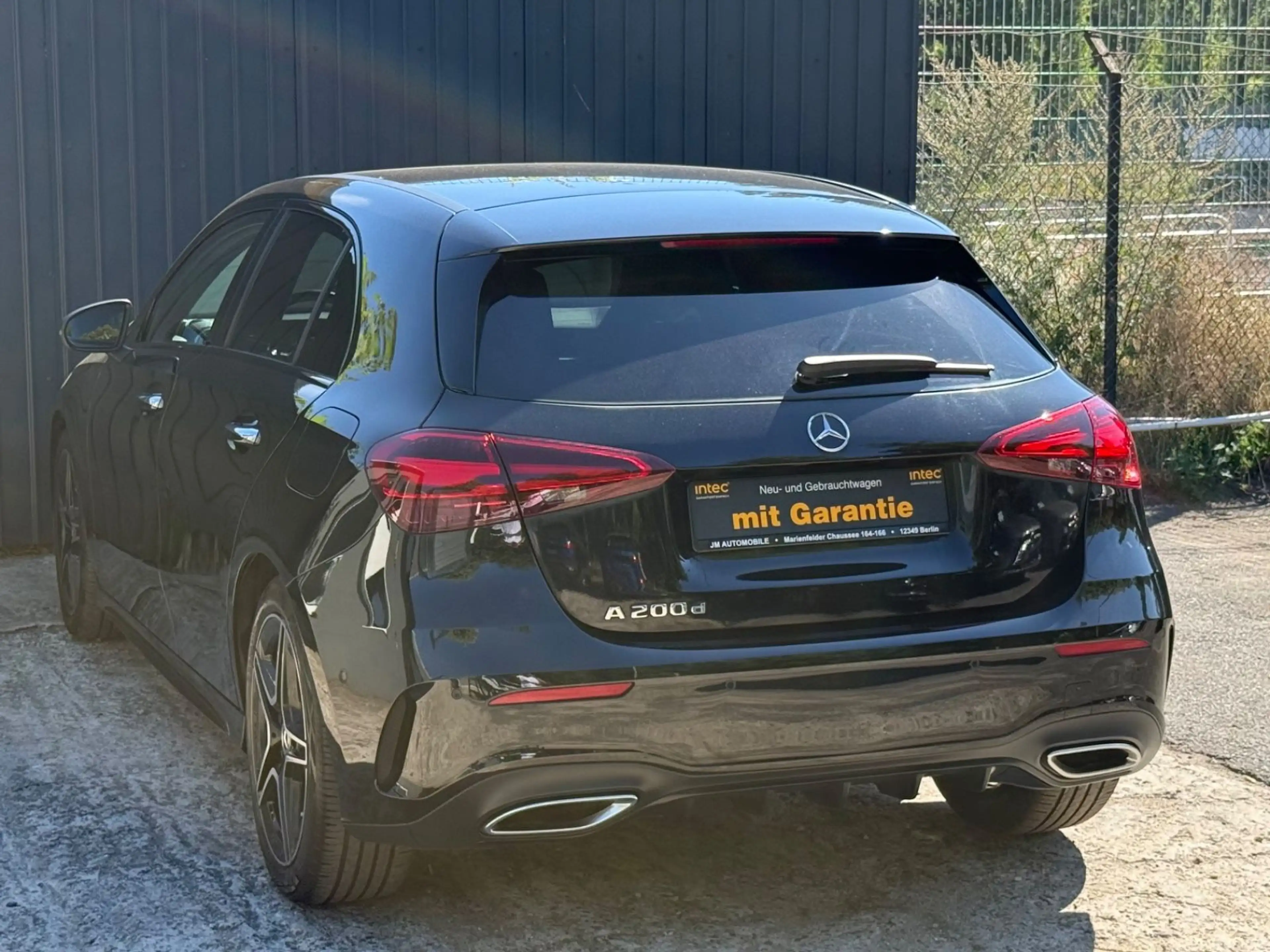 Mercedes-Benz A 200 d AMG/Night/Spur/R.Kamera/Keyless/LED — photo 4