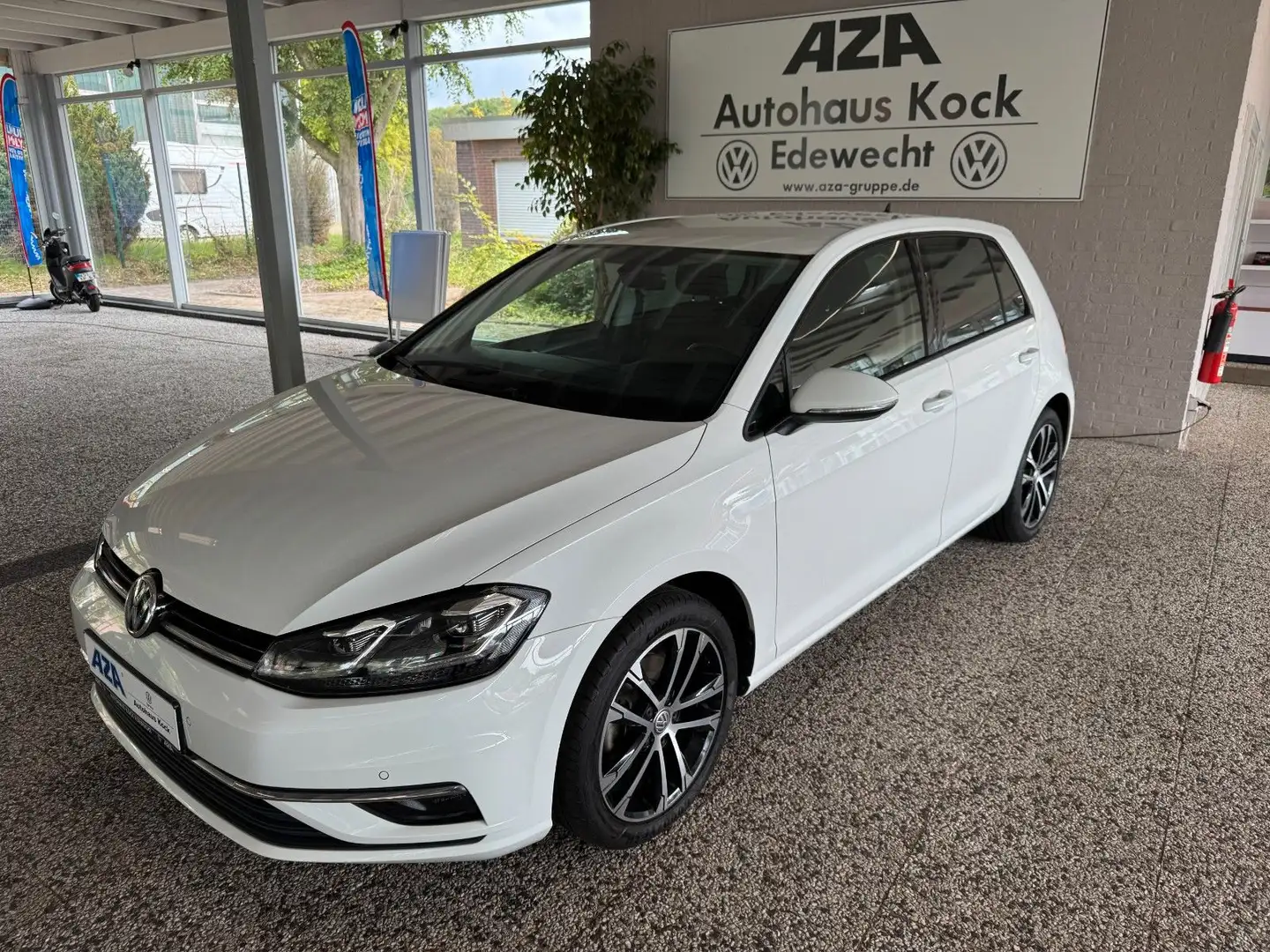 Volkswagen Golf VII Comfortline*AHK*LED*GRA*PDC* Blanco - 1