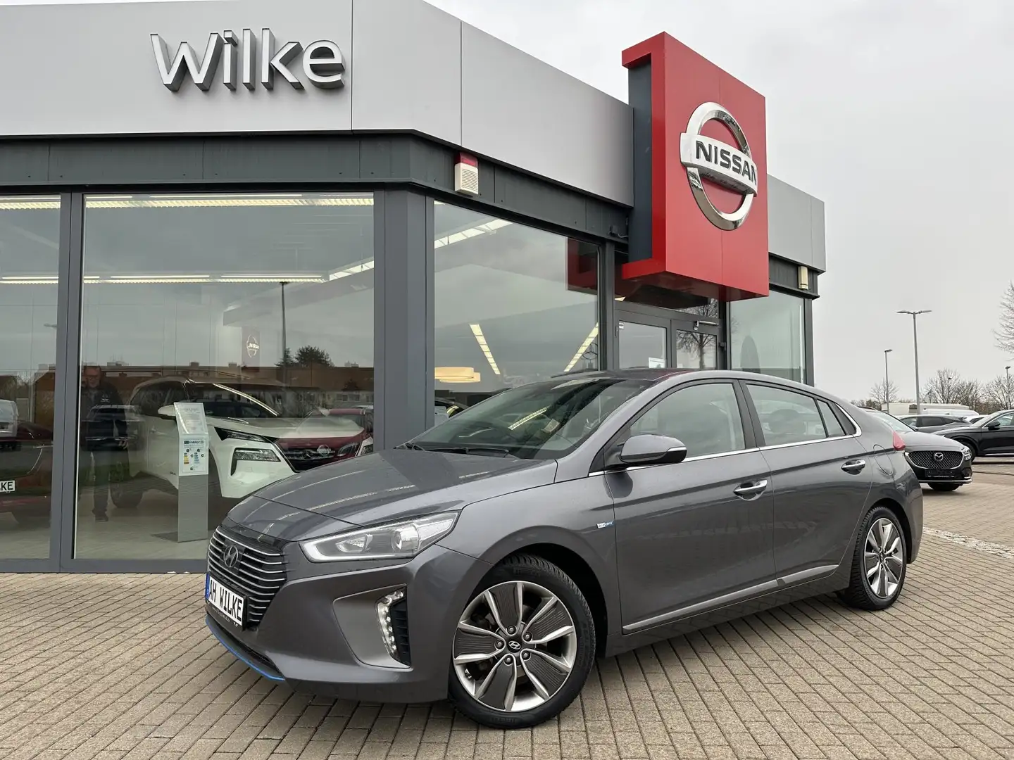 Hyundai IONIQ IONIQ 1,6 GDI Style Hybrid/SHZ/KAMERA/XENON Grau - 1