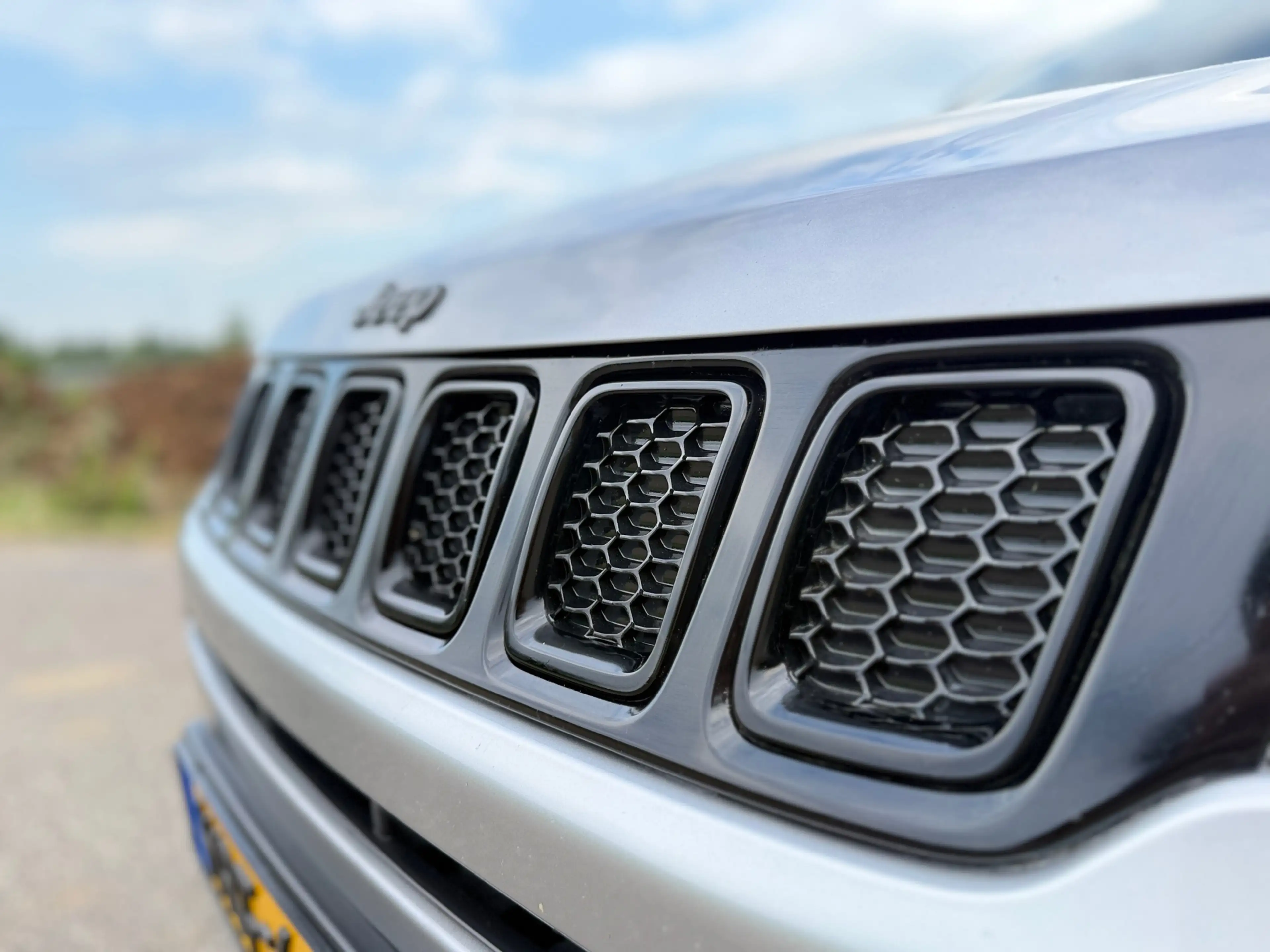 Jeep Compass 1.4 MultiAir Night Eagle | Camera | Apple CarPlay/ — photo 28