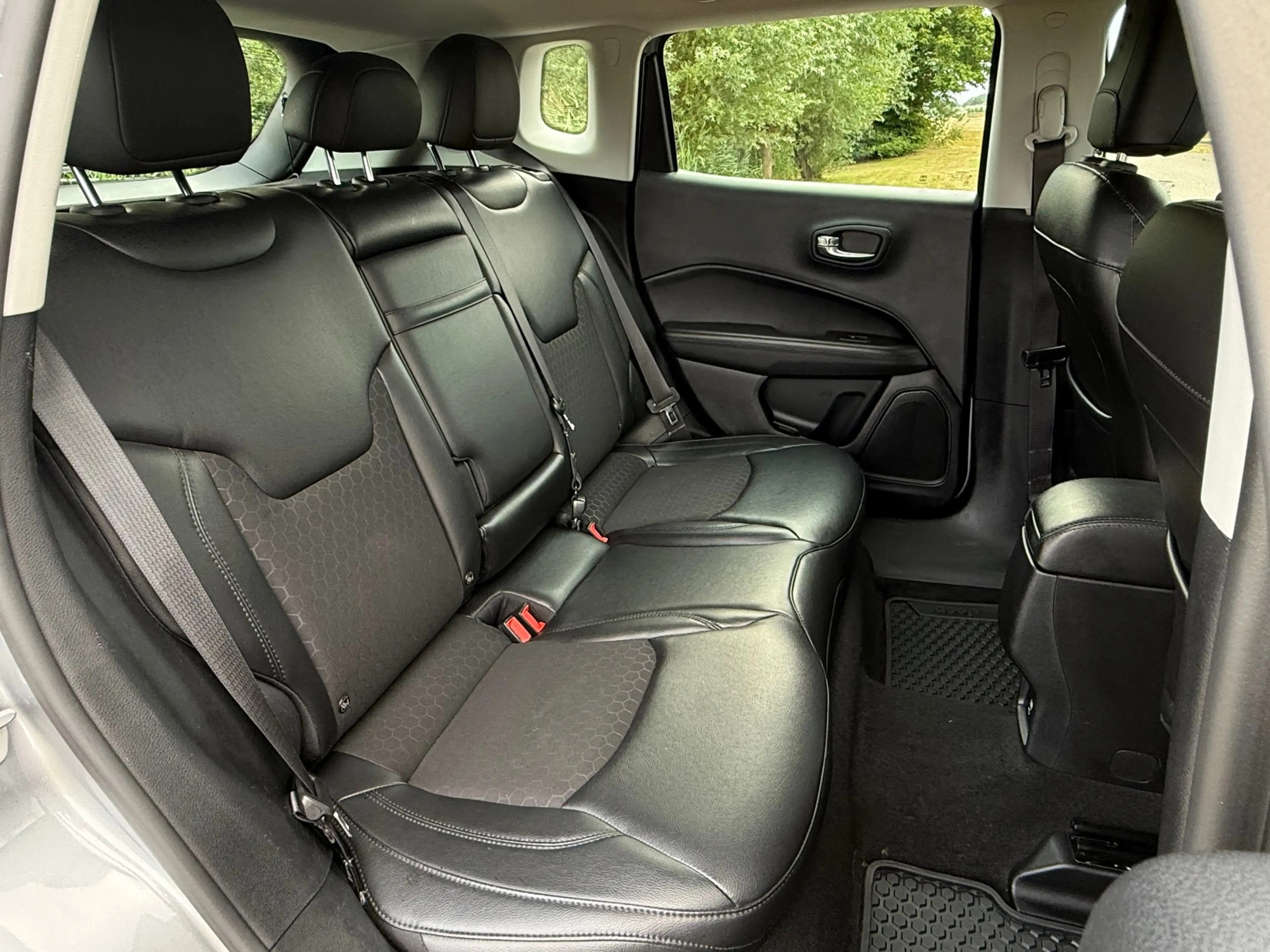 Jeep Compass 1.4 MultiAir Night Eagle | Camera | Apple CarPlay/ — photo 12