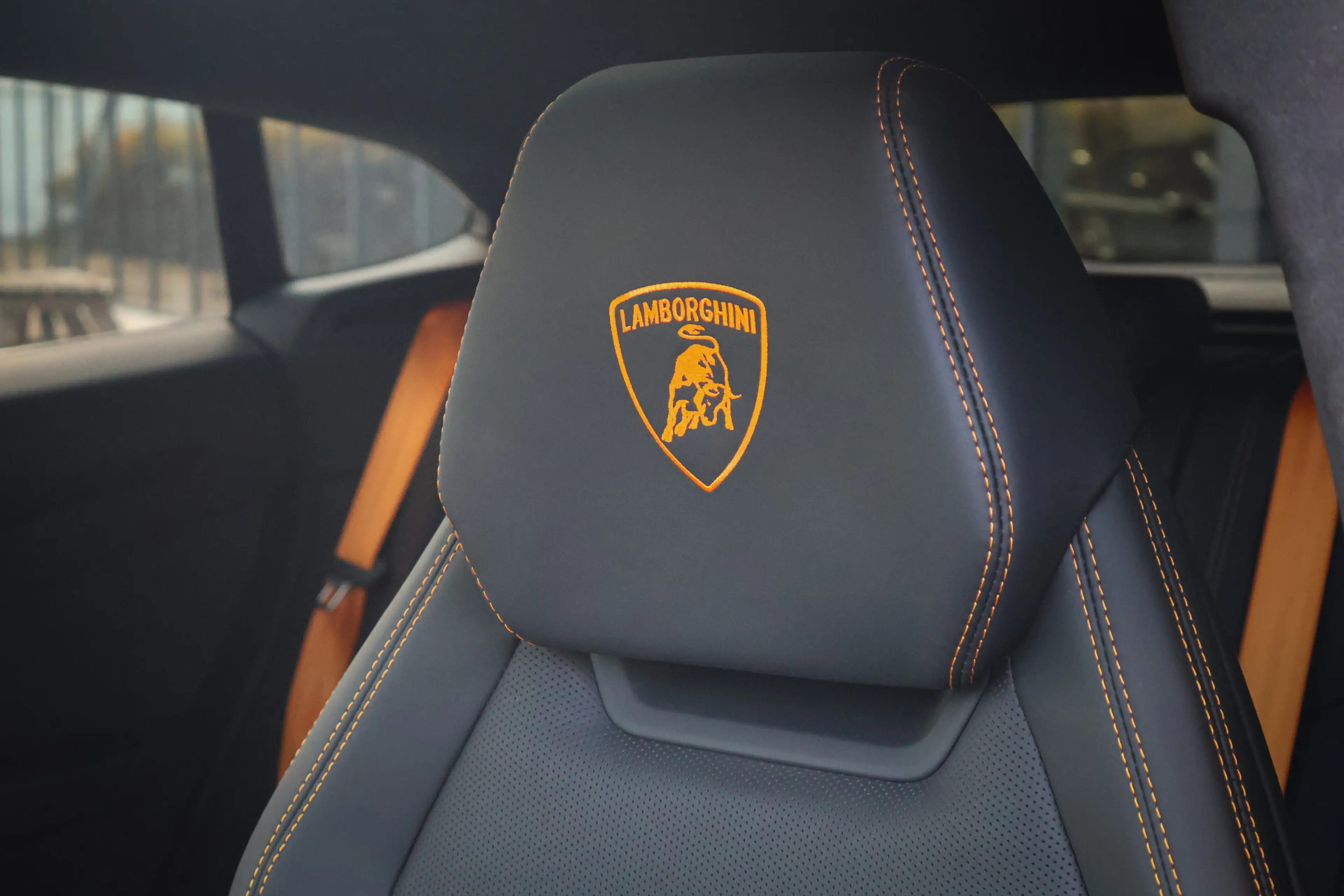 Lamborghini Urus SE 4.0 V8 Hybrid | AKRAPOVIC | BTW-AUTO | FULL PPF — photo 6